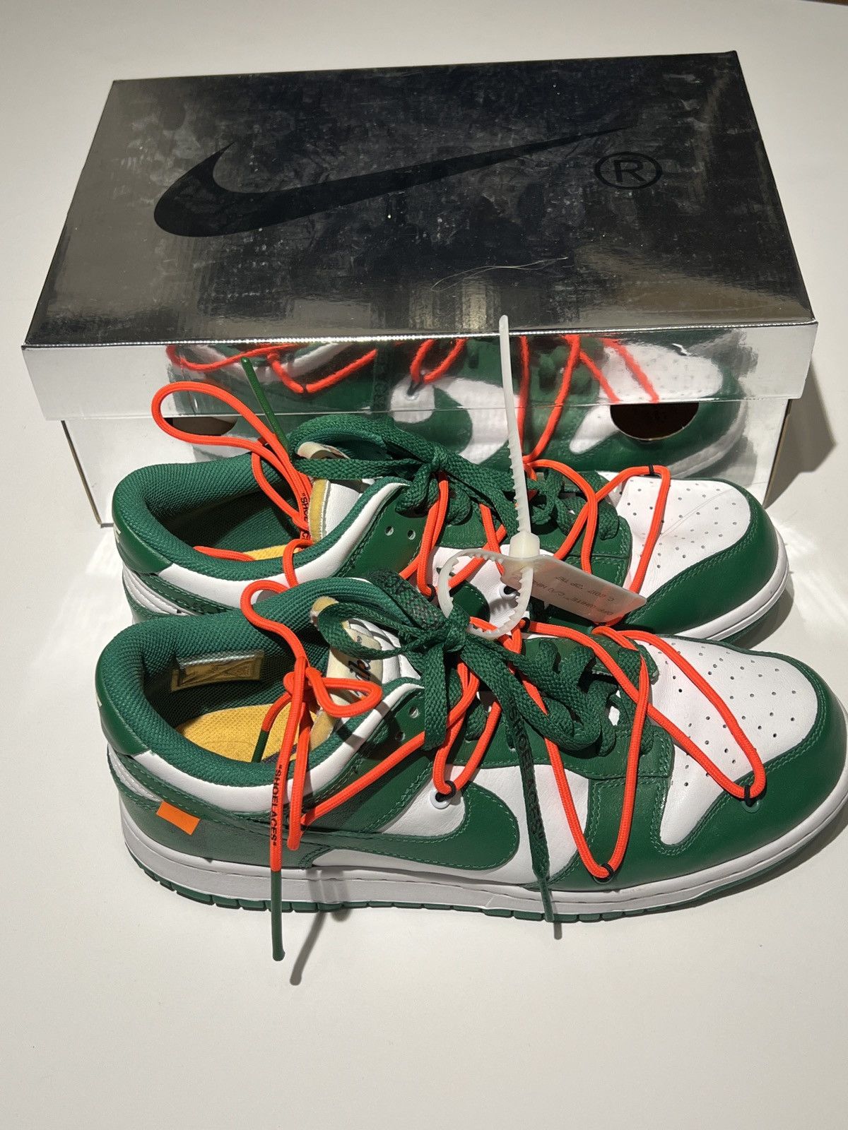 Nike × Off-White Off White x OG Nike Dunk Low 2019 Size US 10 / EU 43 - 1 Thumbnail