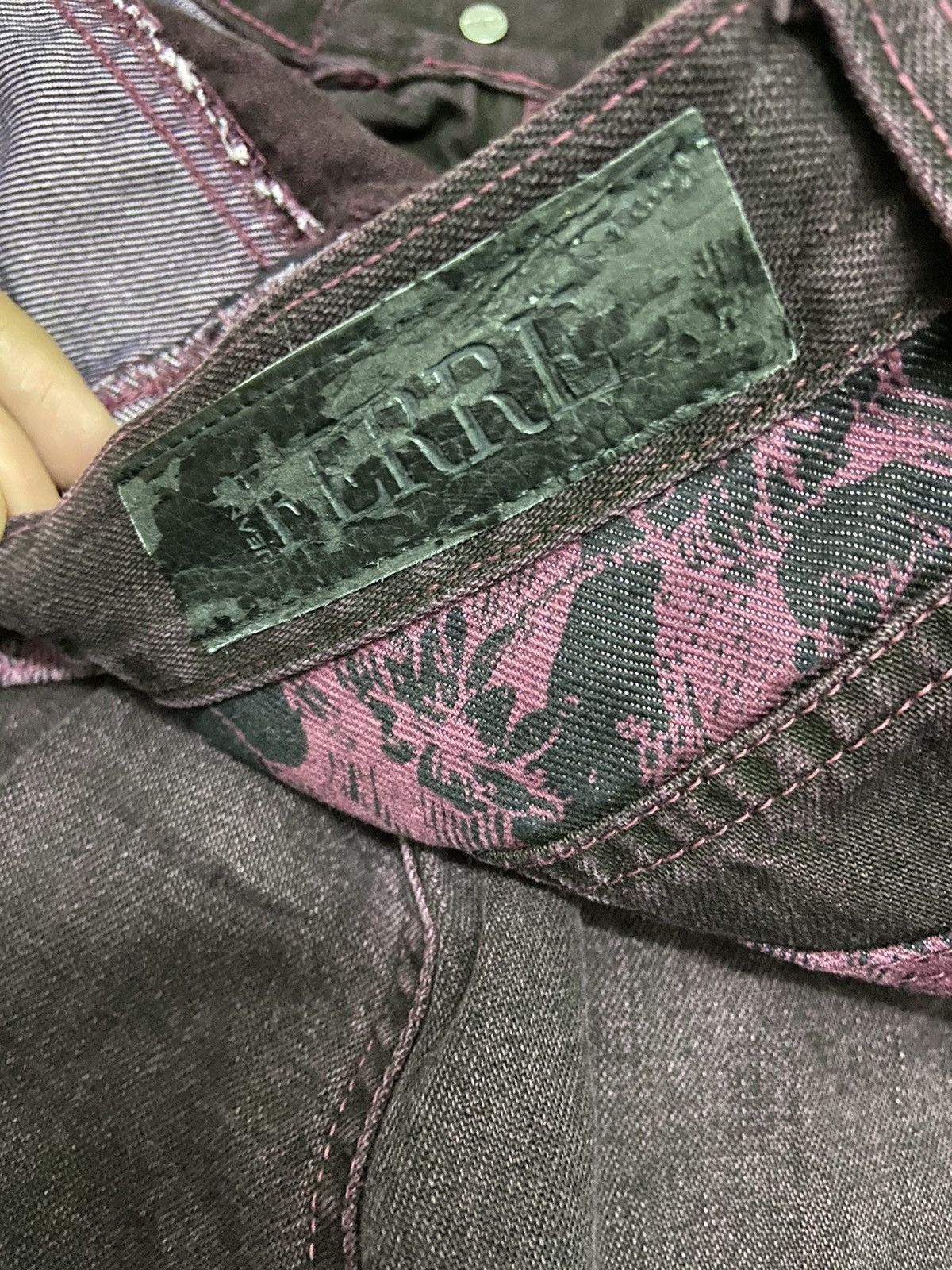 Gianfranco Ferre Ferre velvet patchwork floral pants Size 28" / US 6 / IT 42 - 6 Thumbnail