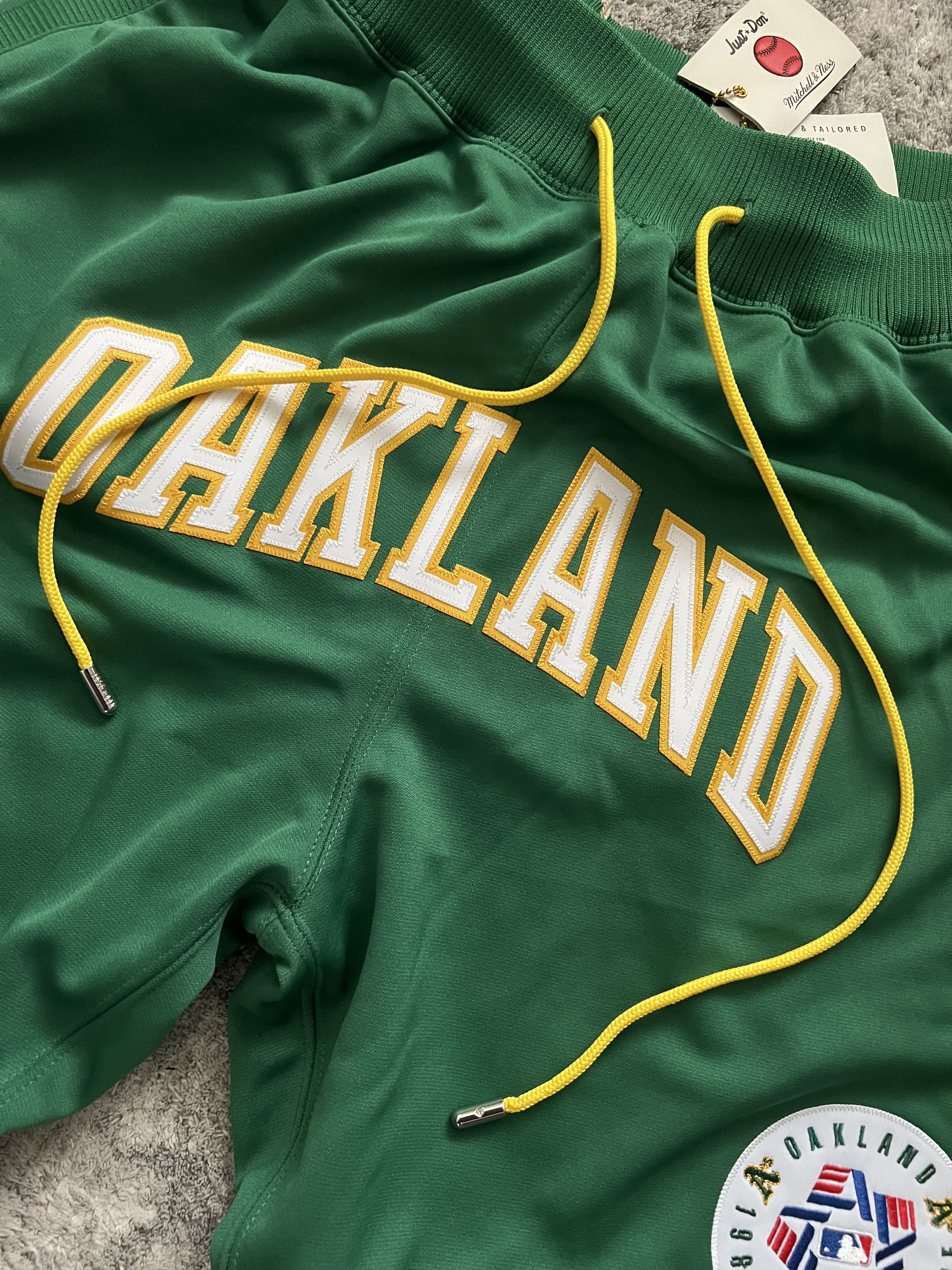 Just Don × Mitchell & Ness Oakland Athletics A's MLB Homerun Derby Short Just Don Size US 34 / EU 50 - 8 Thumbnail