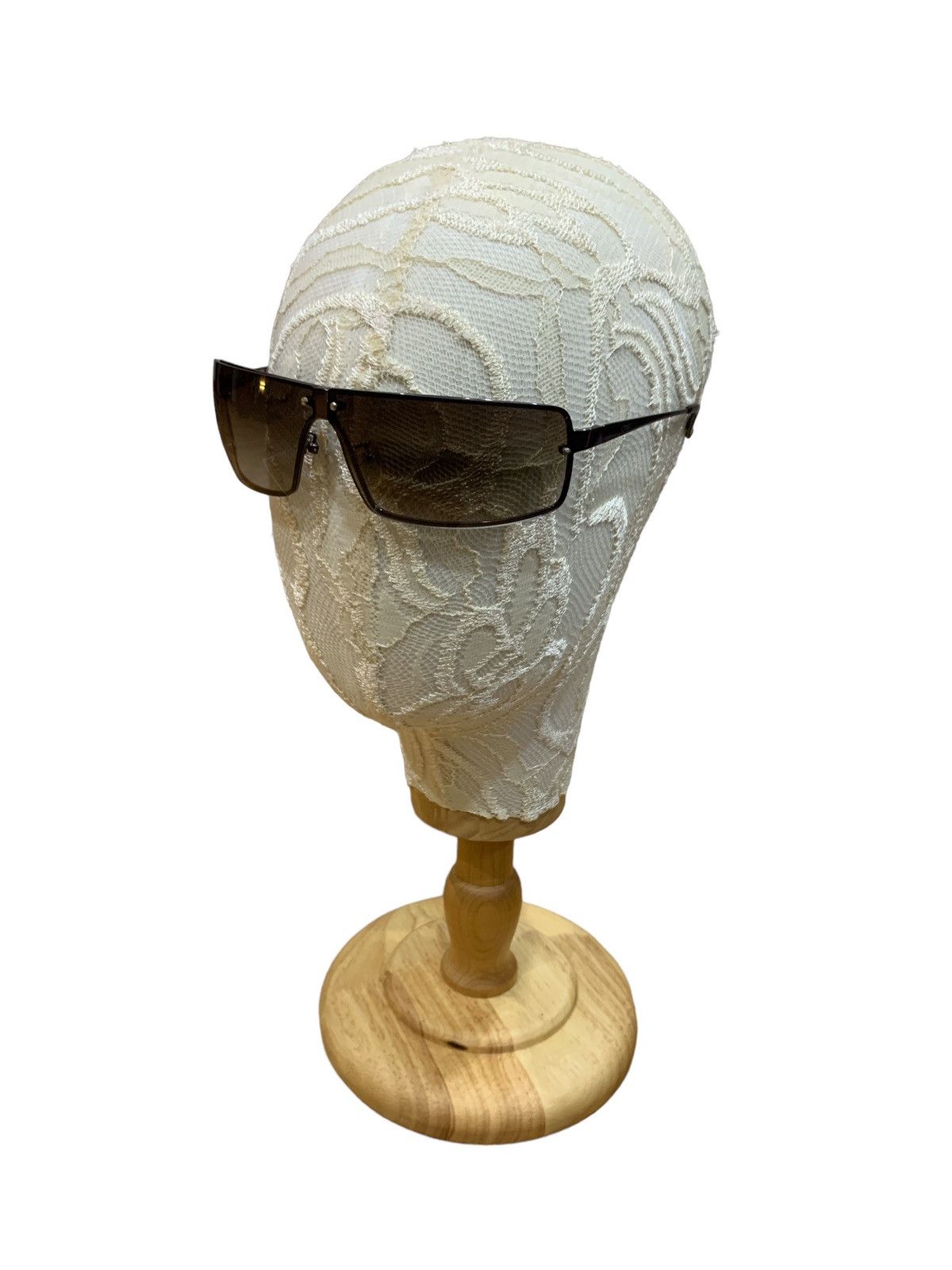 Vintage POLICE S8115 SUNGLASSES Size ONE SIZE - 1 Thumbnail