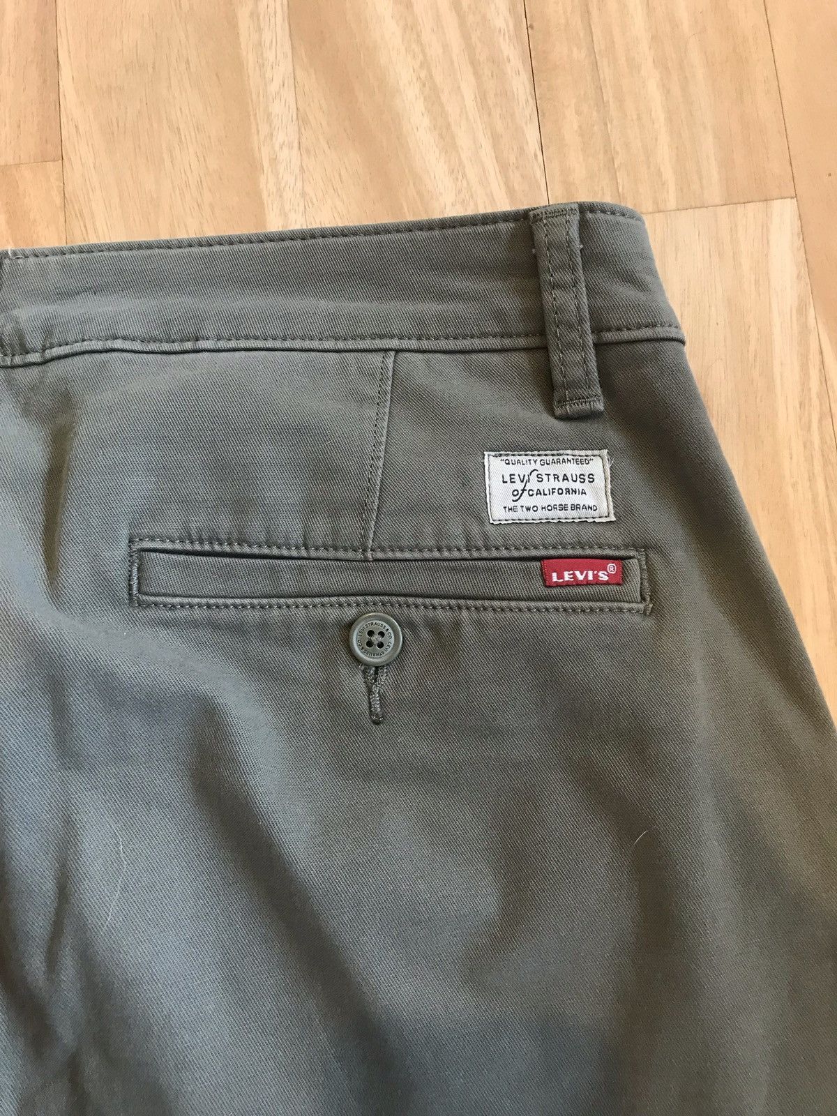 Levi's × Vintage Vintage Levi's Olive Chinos W32 L34 Size US 32 / EU 48 - 5 Thumbnail