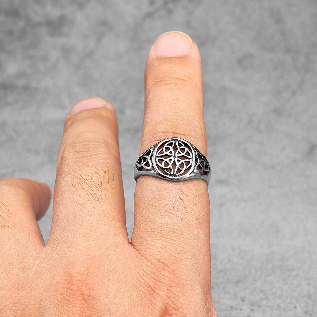 Jewelry Vintage Cool Knot Ring Size ONE SIZE - 1 Thumbnail