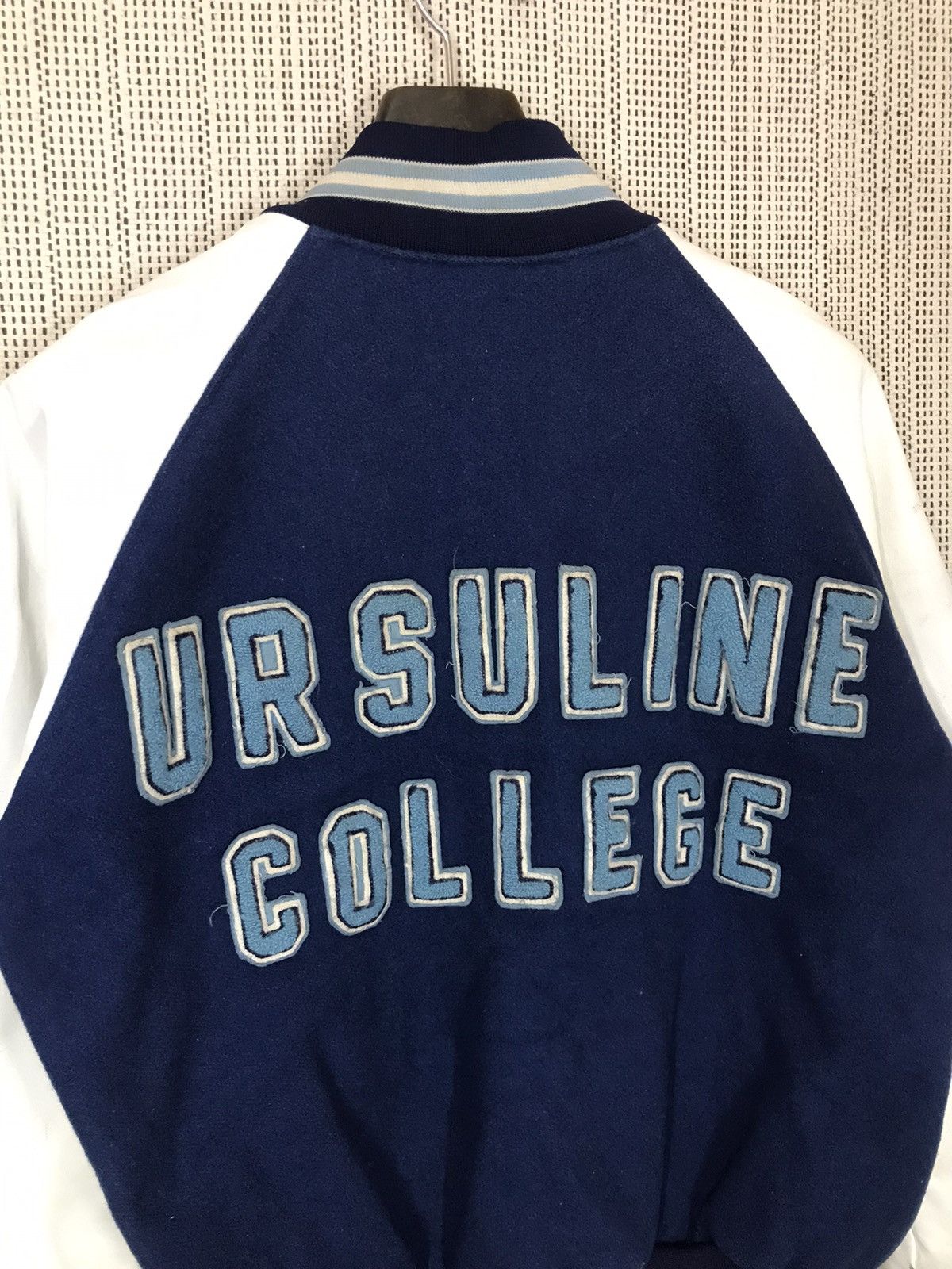 Vintage ‼️VINTAGE URSULINE COLLEGE VARSITY JACKET WOOL VERY RARE‼️ Size US M / EU 48-50 / 2 - 8 Thumbnail