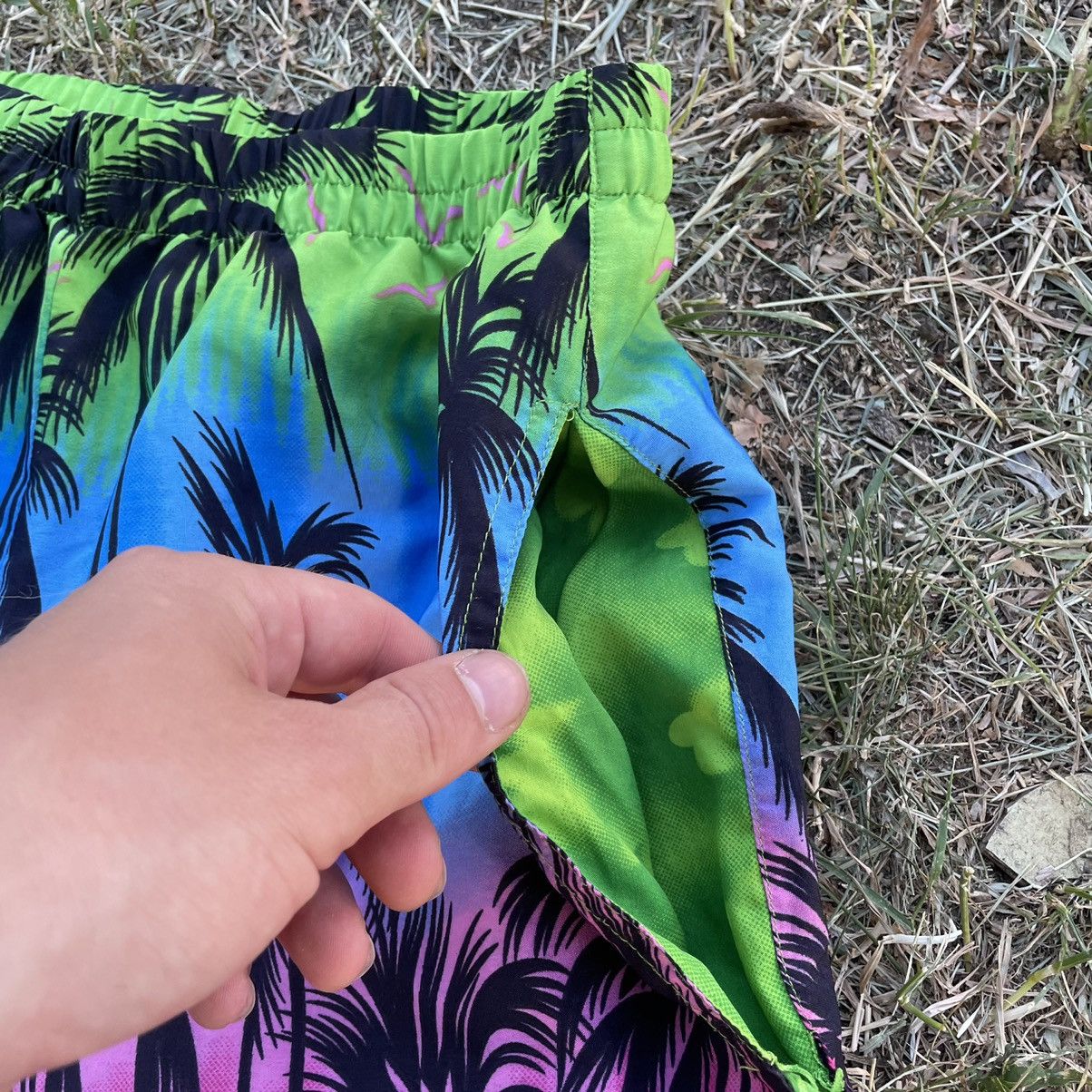 Vintage Vintage Y2K Tropical Palm Tree Graphic Shorts Rave Streetwea Size US 32 / EU 48 - 5 Thumbnail