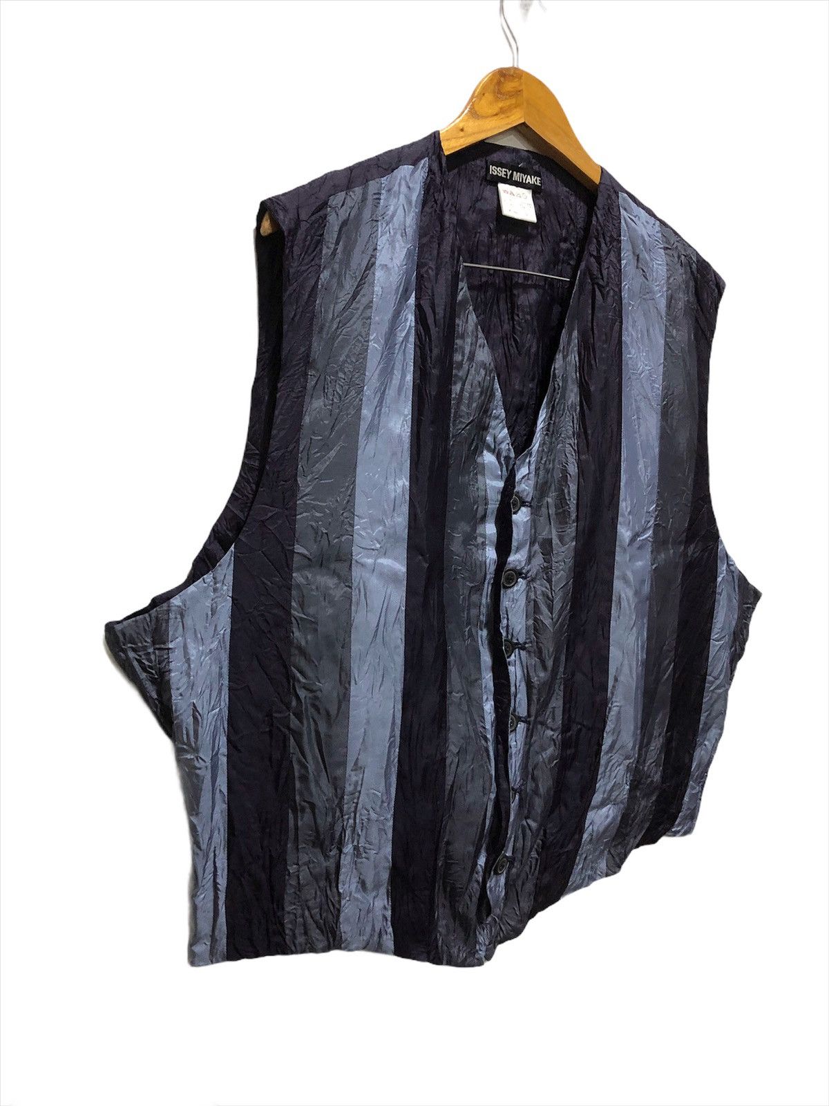 Issey Miyake × Vintage 💥Best offer💥🇯🇵Issey Miyake Vest Size US L / EU 52-54 / 3 - 2 Thumbnail