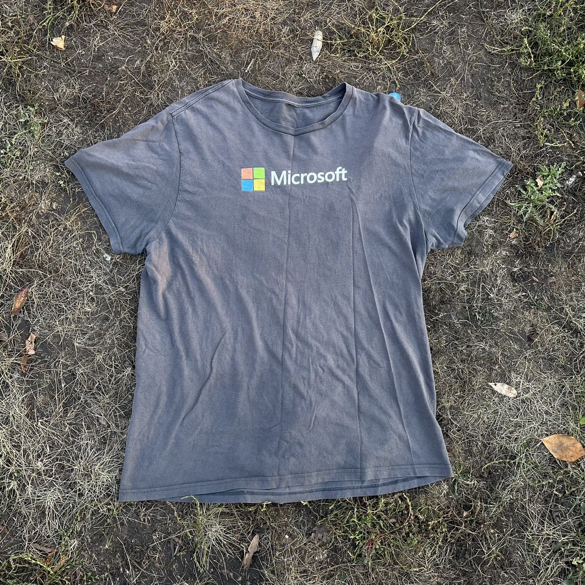Vintage Vintage Y2K Microsoft Faded Graphic Logo Tee Streetwear M Size US M / EU 48-50 / 2 - 1 Thumbnail