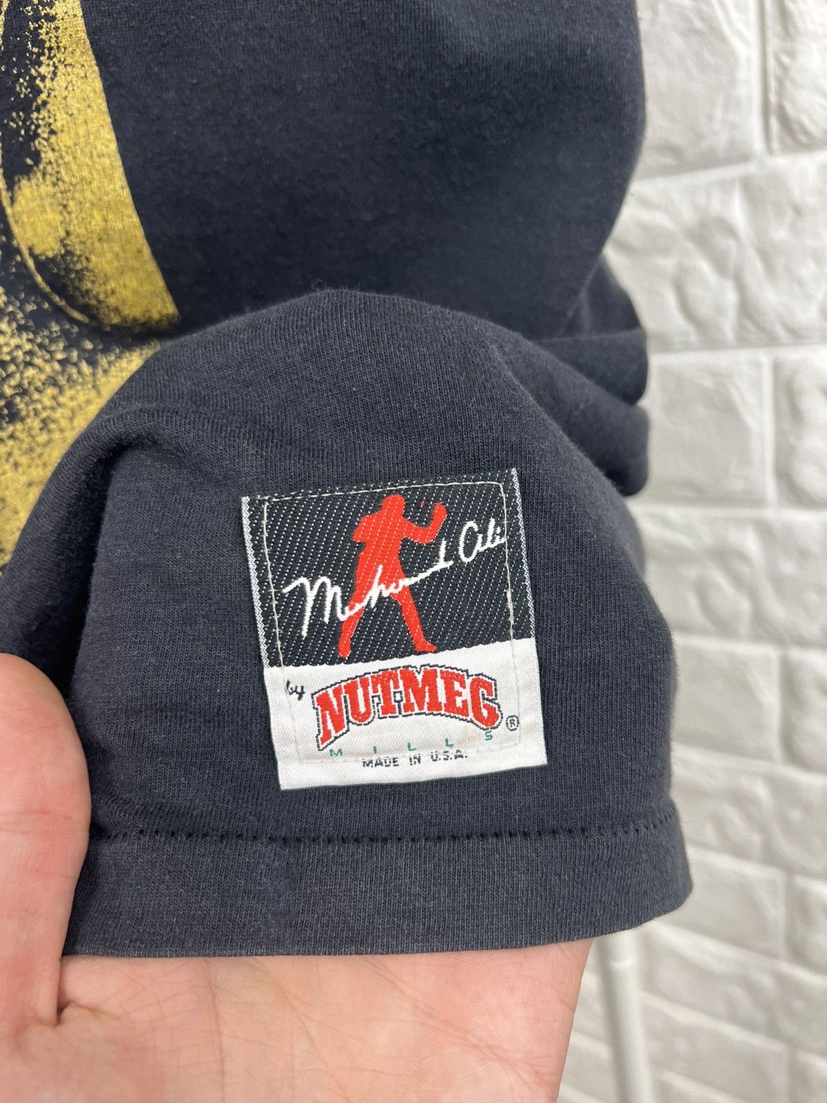 Nutmeg × Vintage Vintage Muhammad Ali Nutmeg The Greatest Faded Tshirt Size US M / EU 48-50 / 2 - 9 Thumbnail