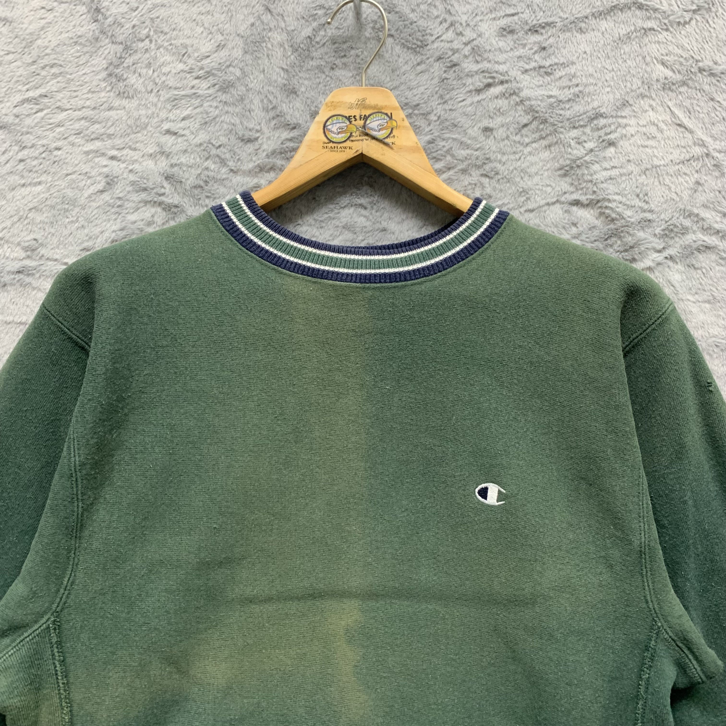 Champion Champion Reverse Weave Crewneck Green Sweatshirts #4345-151 Size US M / EU 48-50 / 2 - 2 Thumbnail