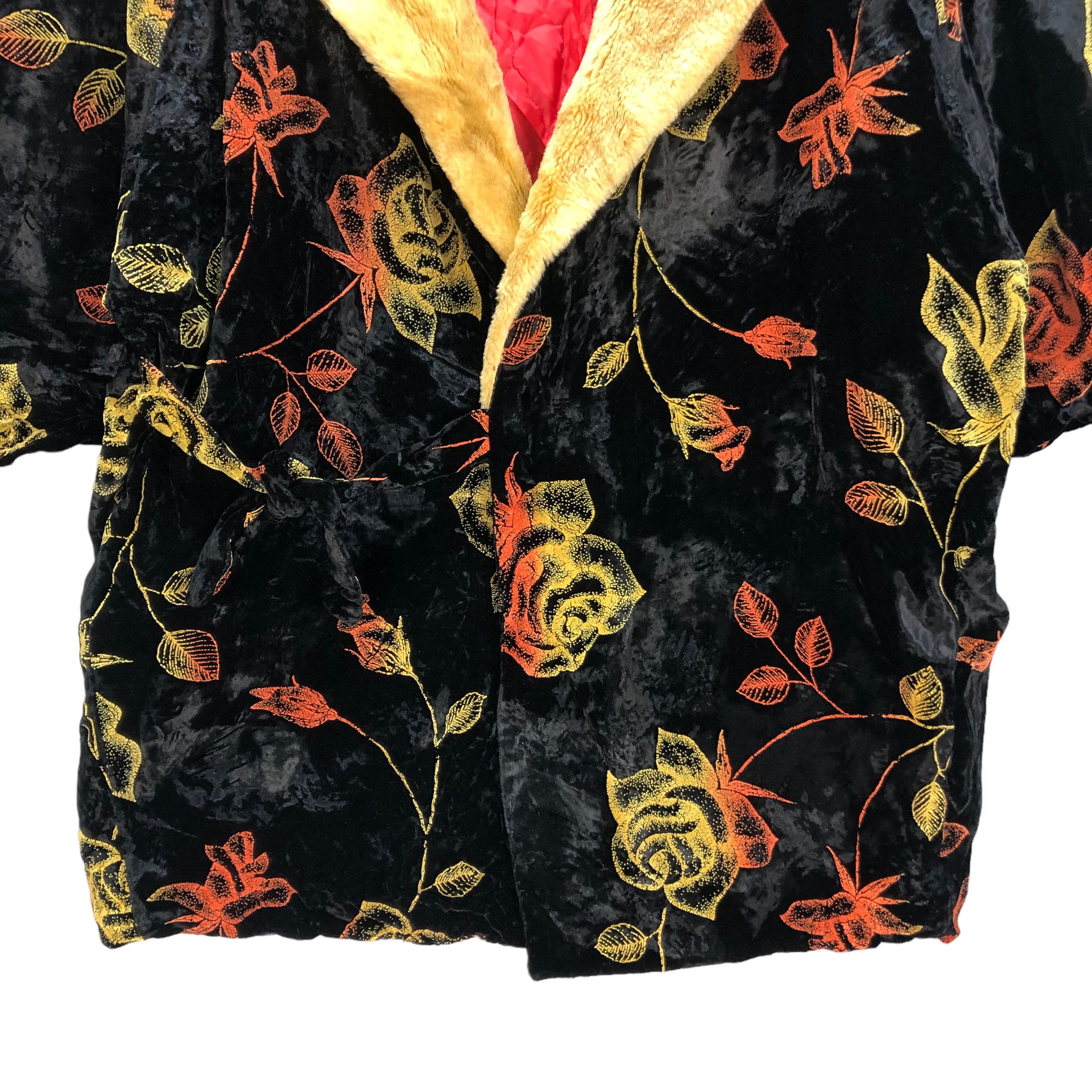 Japanese Brand VINTAGE VELVET KIMONO ROSE FLOWER GRAPHIC #7171-115 Size US XL / EU 56 / 4 - 3 Thumbnail