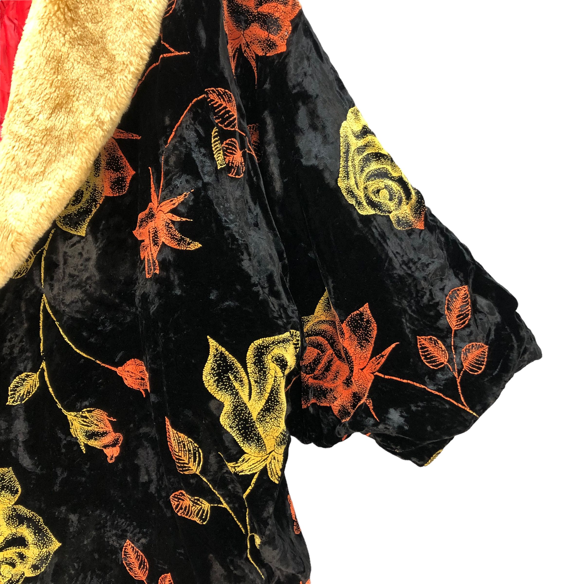 Japanese Brand VINTAGE VELVET KIMONO ROSE FLOWER GRAPHIC #7171-115 Size US XL / EU 56 / 4 - 5 Thumbnail