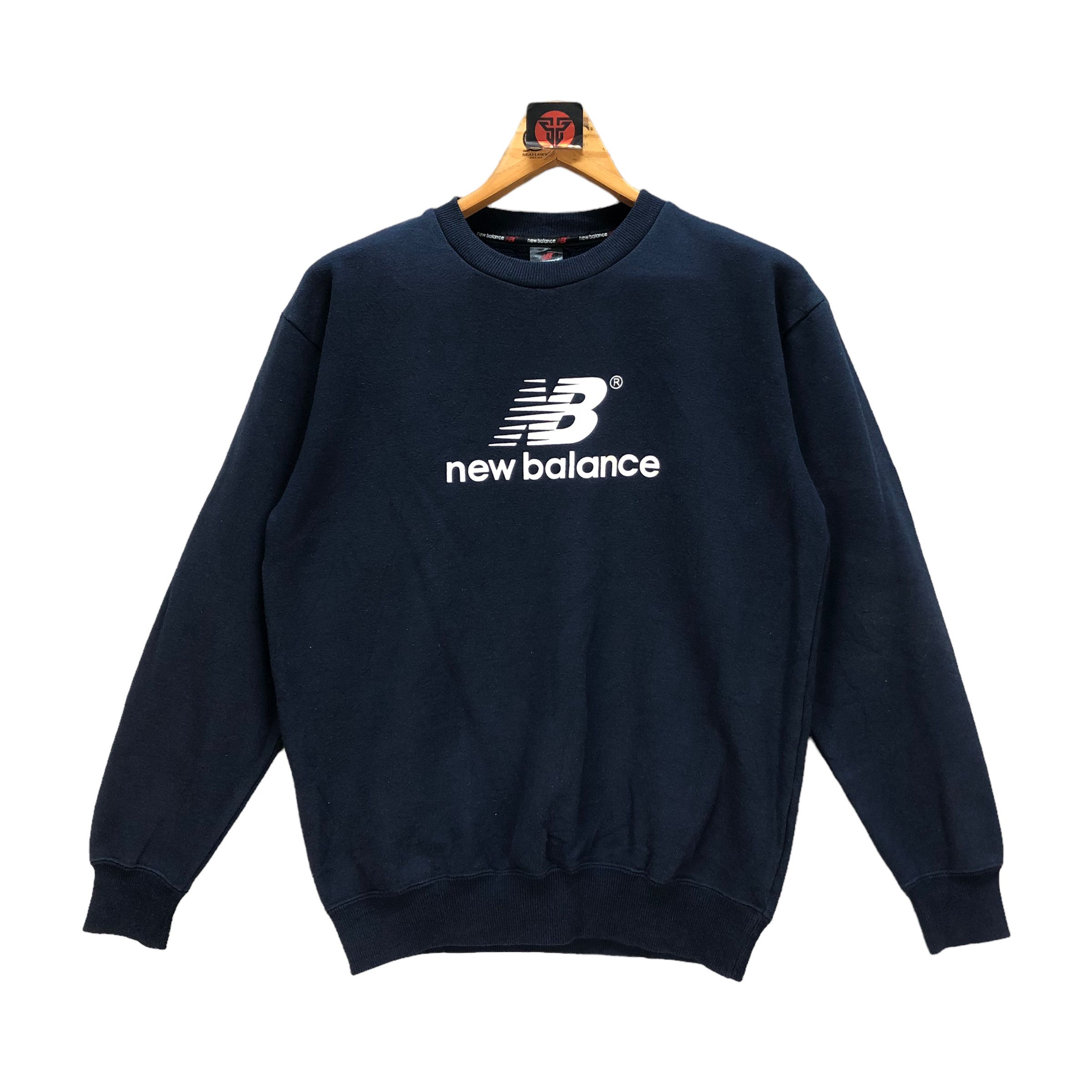 New Balance NEW BALANCE BIG LOGO SWEATSHIRTS #7186-117 Size US S / EU 44-46 / 1 - 1 Thumbnail