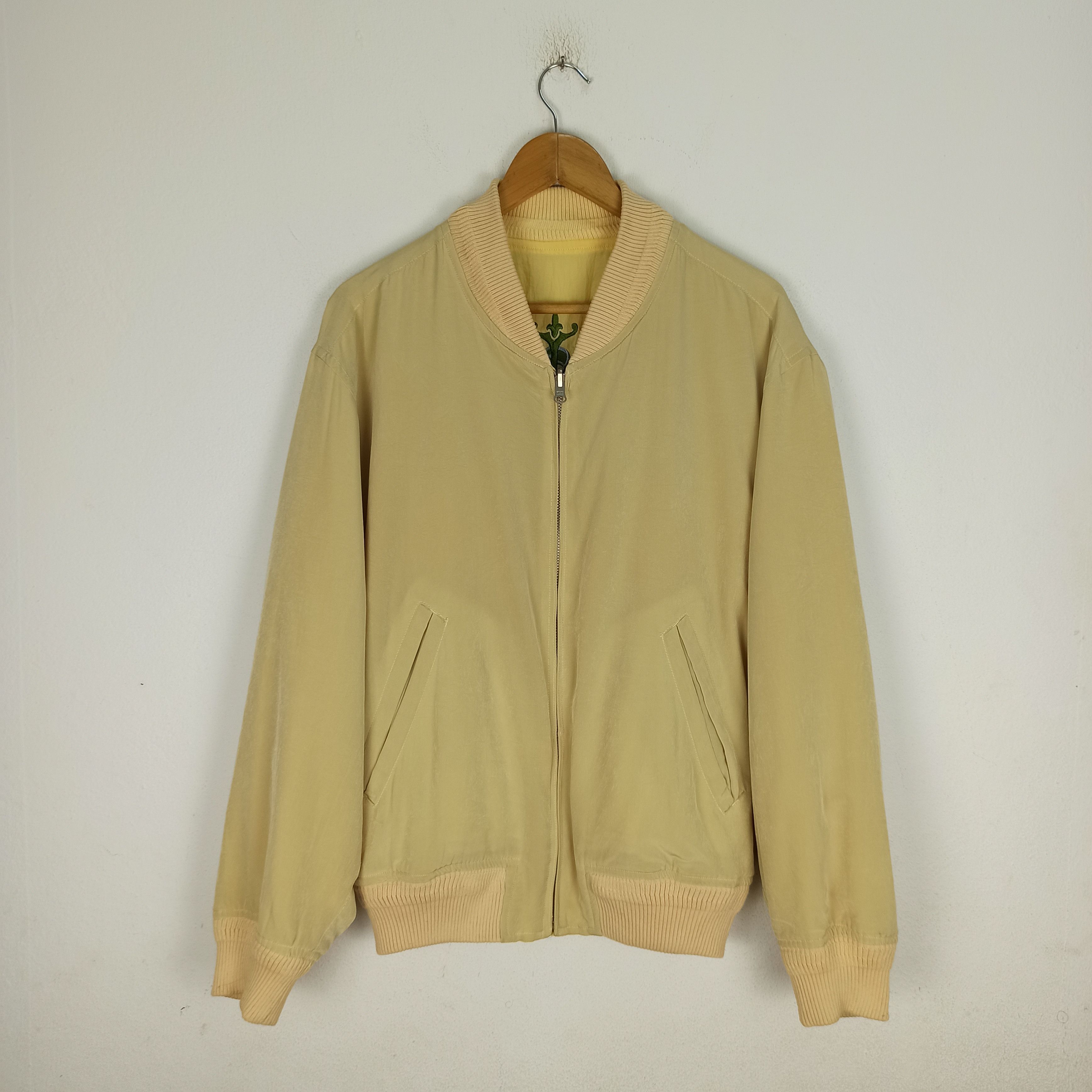 Jun Takahashi Rare🔥 JUN MEN Big Logo Spell Out Reversible Bomber Jacket Size US L / EU 52-54 / 3 - 9 Thumbnail