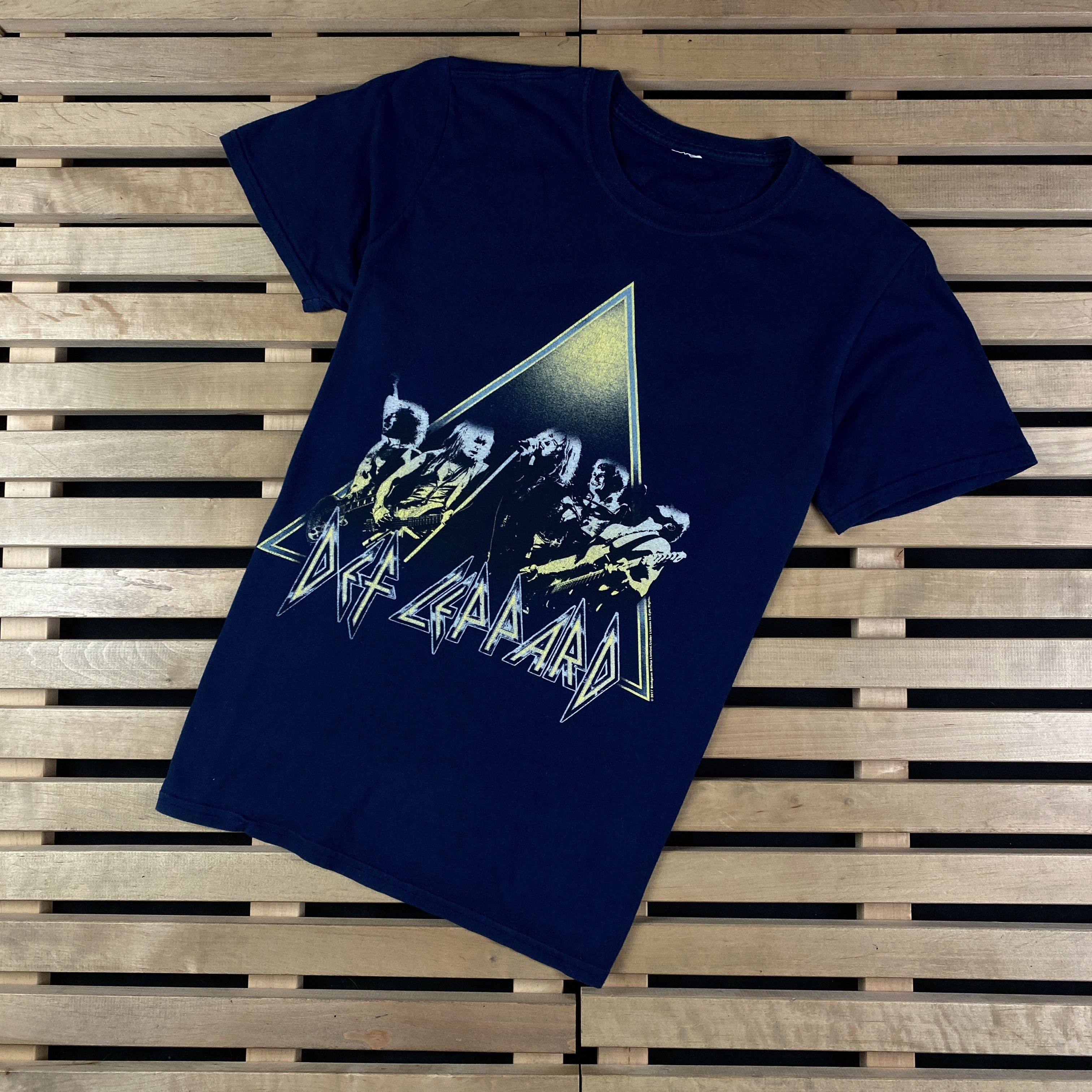 Band Tees × Vintage Men’s Rock T-Shirt Def Leppard Vintage Size M Size US M / EU 48-50 / 2 - 1 Thumbnail