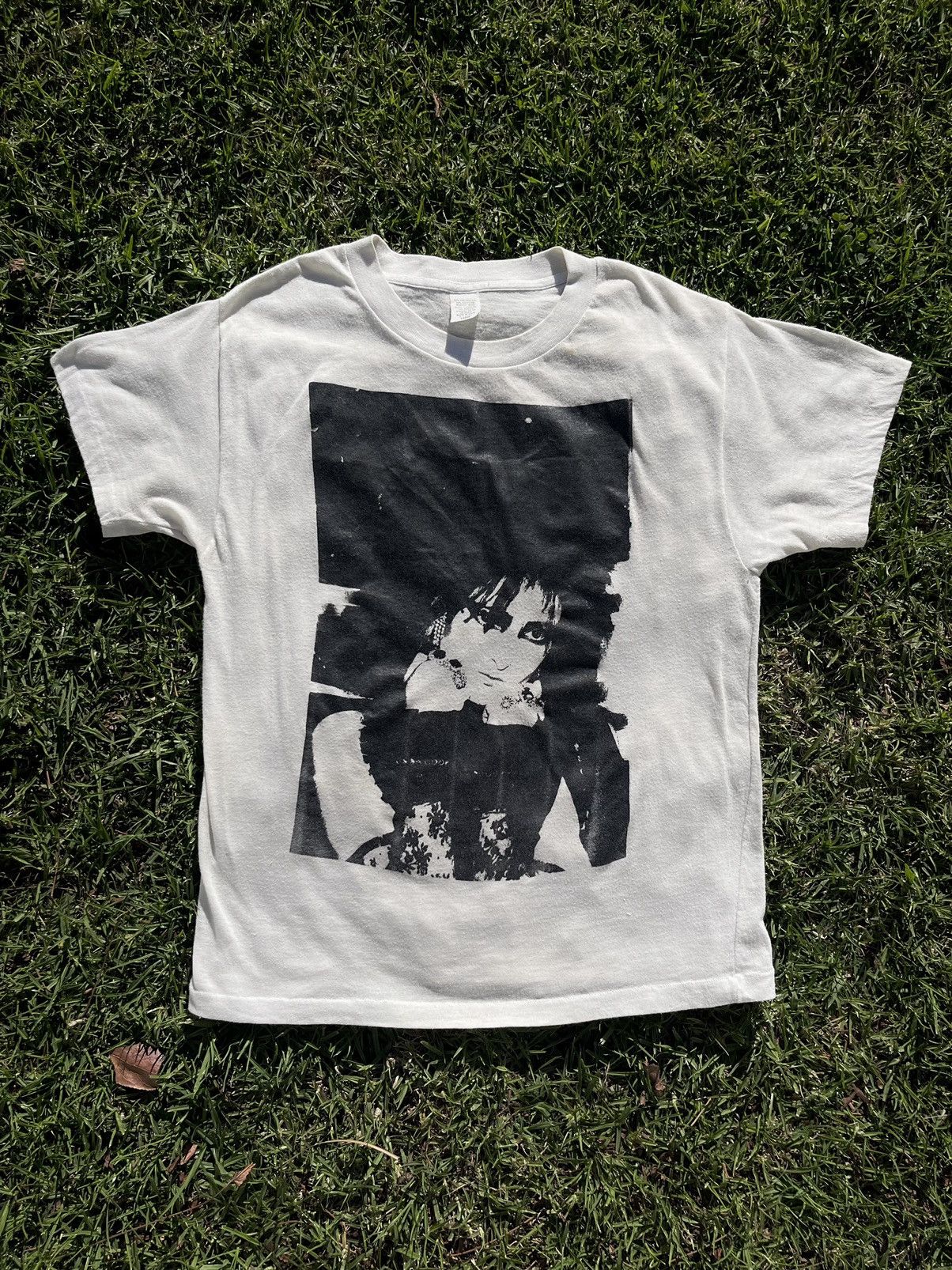 Band Tees × Vintage Vintage 80s Siouxsie and The Banshees punk / goth tee sz M Size US M / EU 48-50 / 2 - 2 Thumbnail