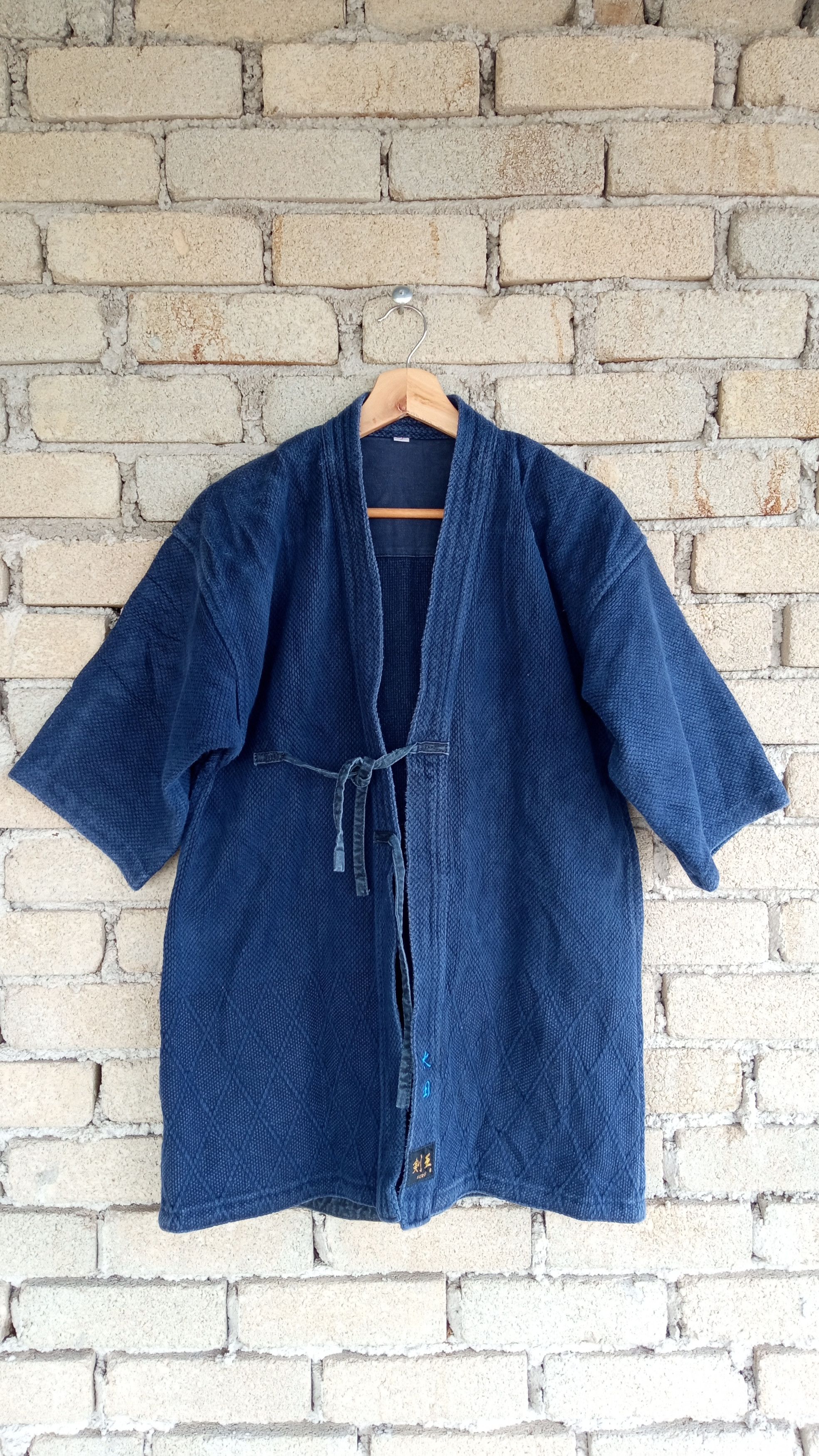 image of Indigo Dye Sashiko Stitching Kimono Kendo Jacket in Indigo Blue, Men's (Size Medium)