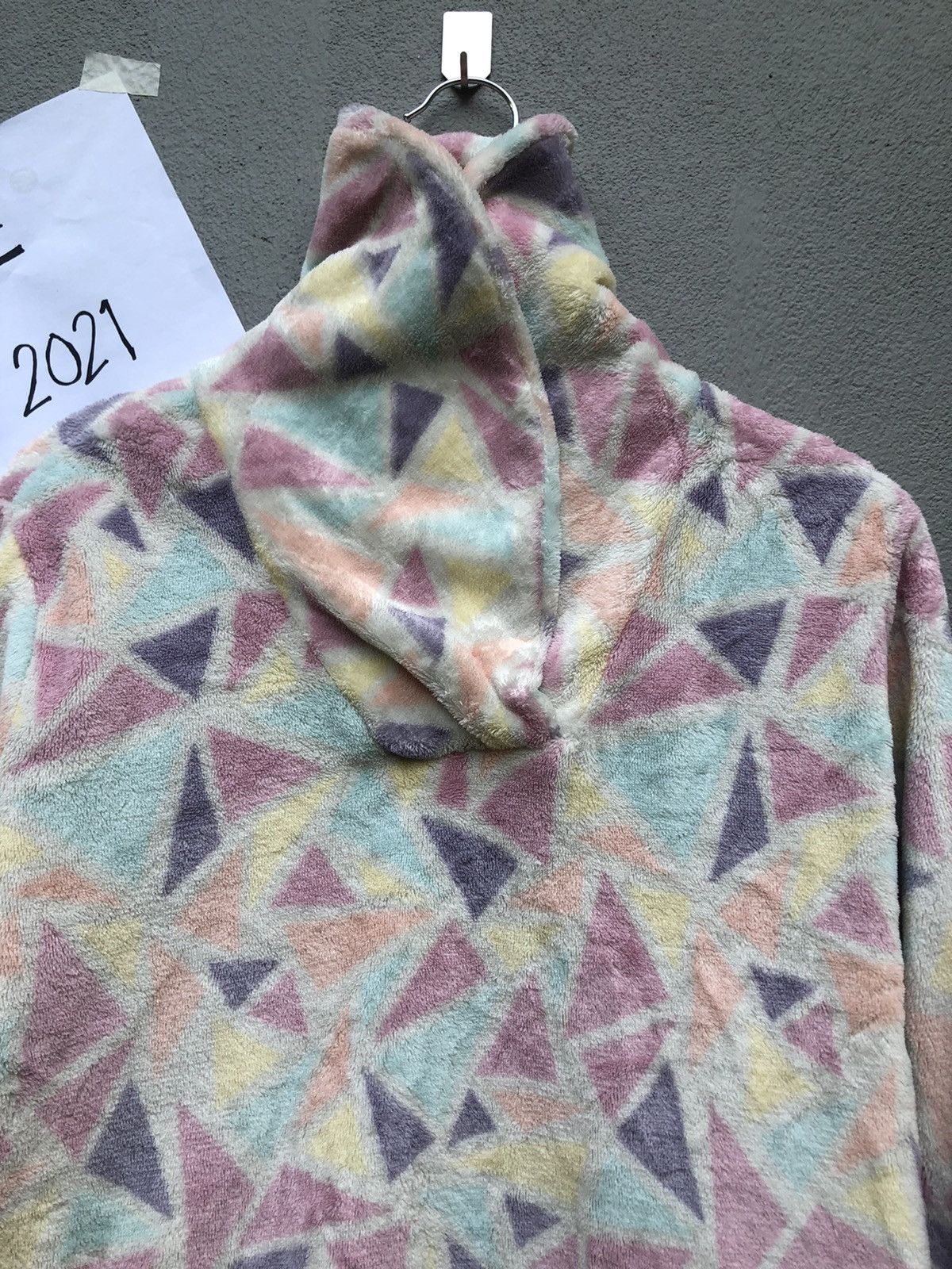 Japanese Brand Vintage GU Full Print Multicolour Fleece Sweater Sweatshirt Size US M / EU 48-50 / 2 - 4 Thumbnail