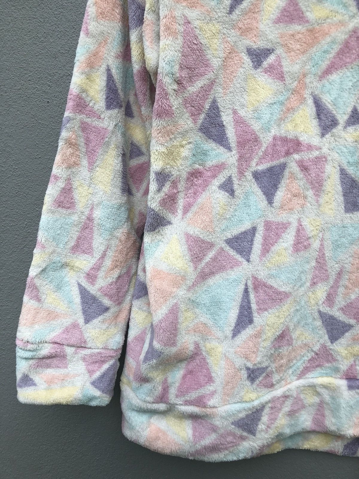 Japanese Brand Vintage GU Full Print Multicolour Fleece Sweater Sweatshirt Size US M / EU 48-50 / 2 - 3 Thumbnail