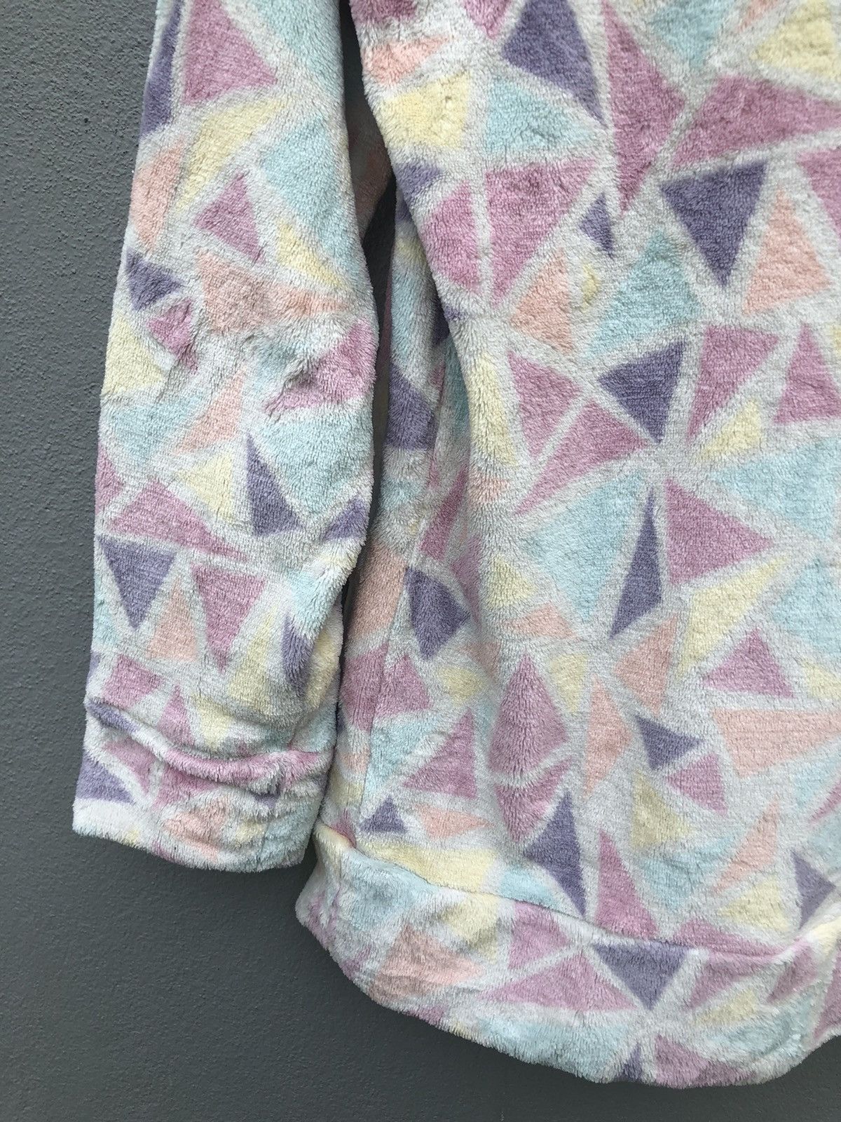 Japanese Brand Vintage GU Full Print Multicolour Fleece Sweater Sweatshirt Size US M / EU 48-50 / 2 - 7 Thumbnail