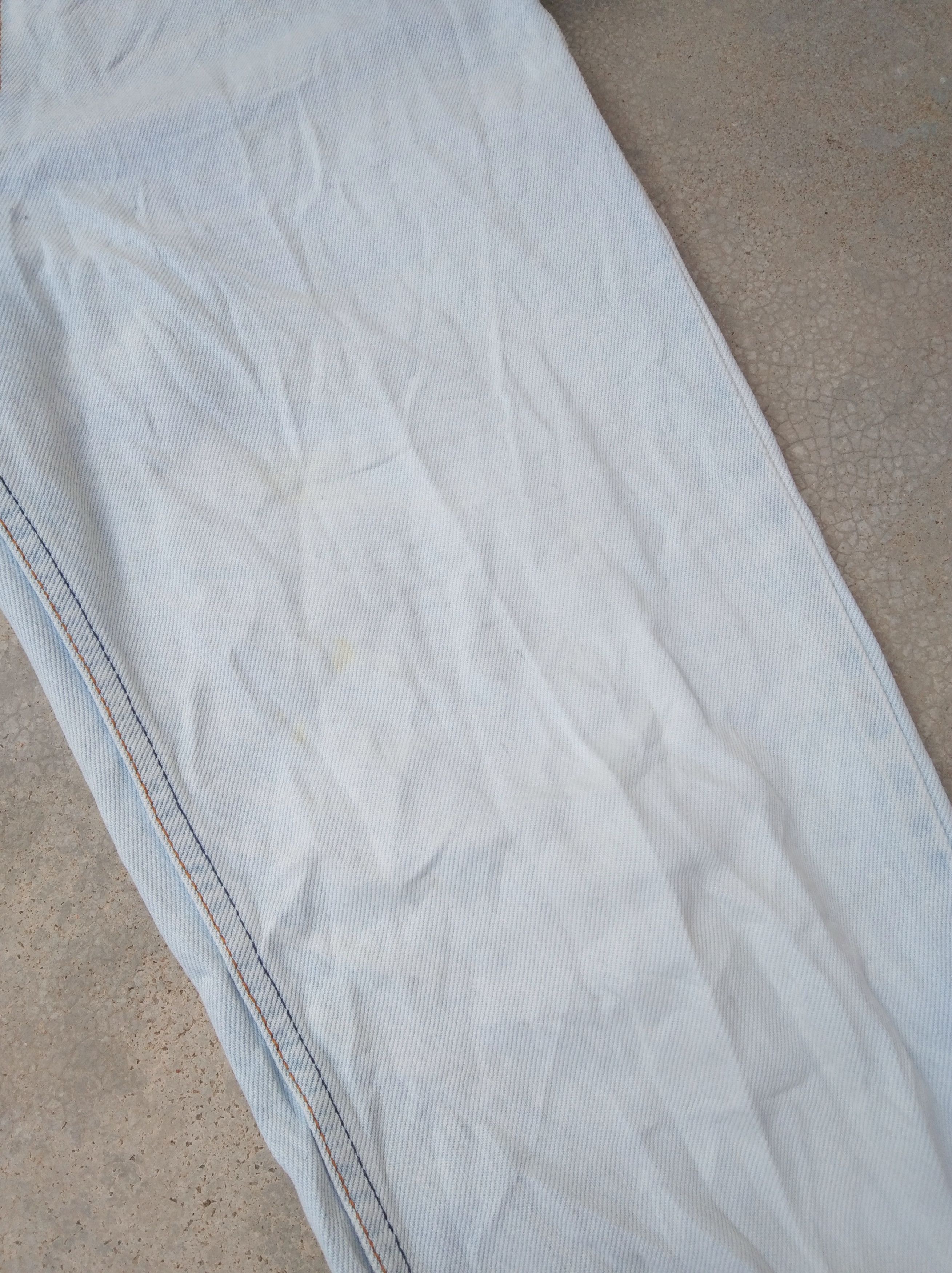 Levi's Vintage Levi's Jeans Faded Blue 31x32 Size US 31 - 4 Thumbnail