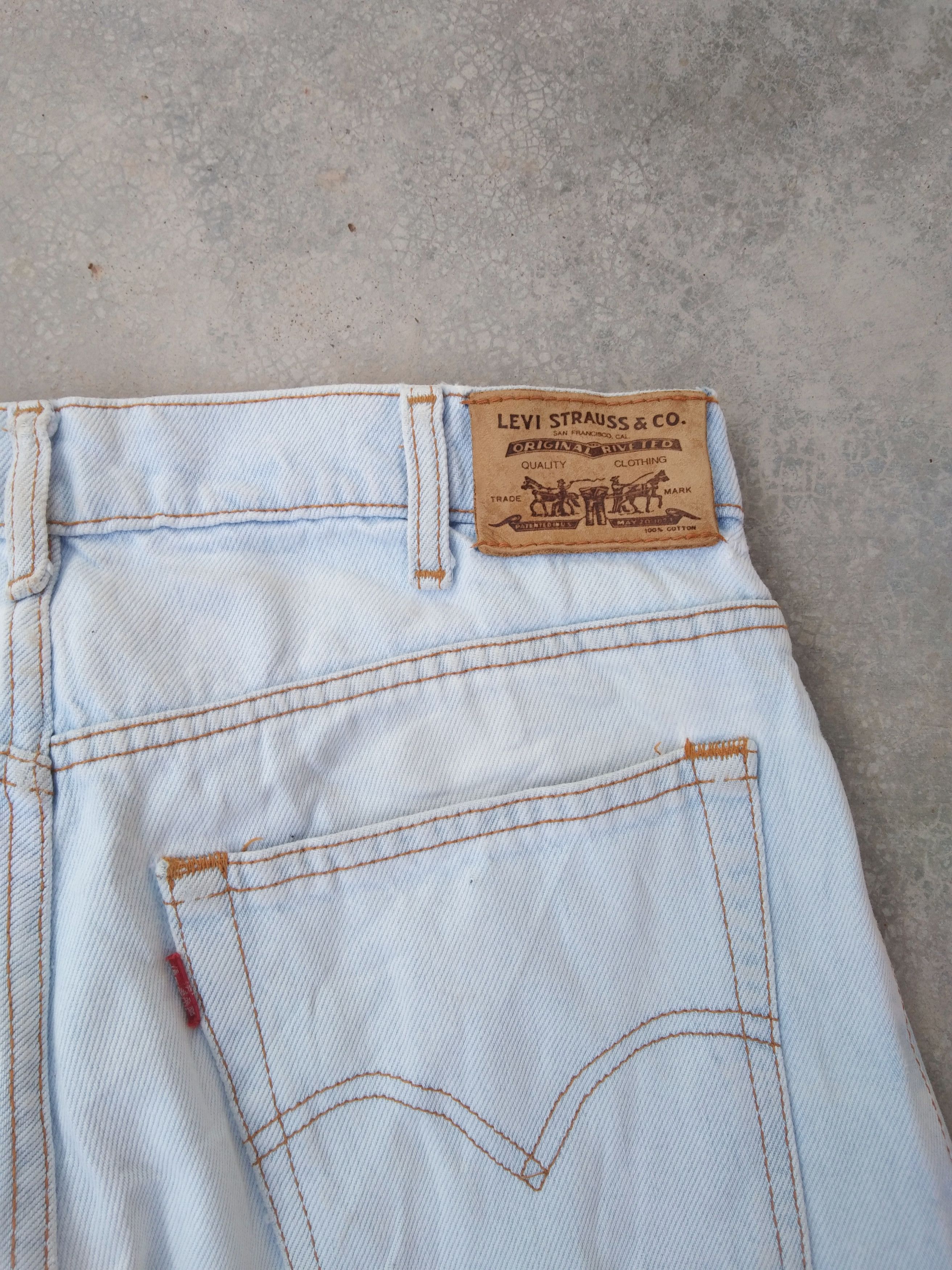Levi's Vintage Levi's Jeans Faded Blue 31x32 Size US 31 - 3 Thumbnail