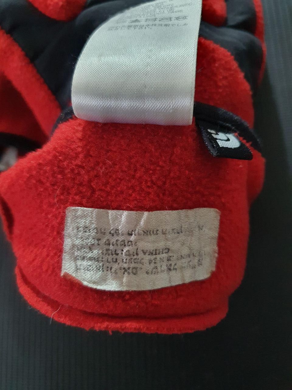 The North Face × Vintage TNF Red Fleece Embroidered Logo Gloves Size ONE SIZE - 6 Thumbnail