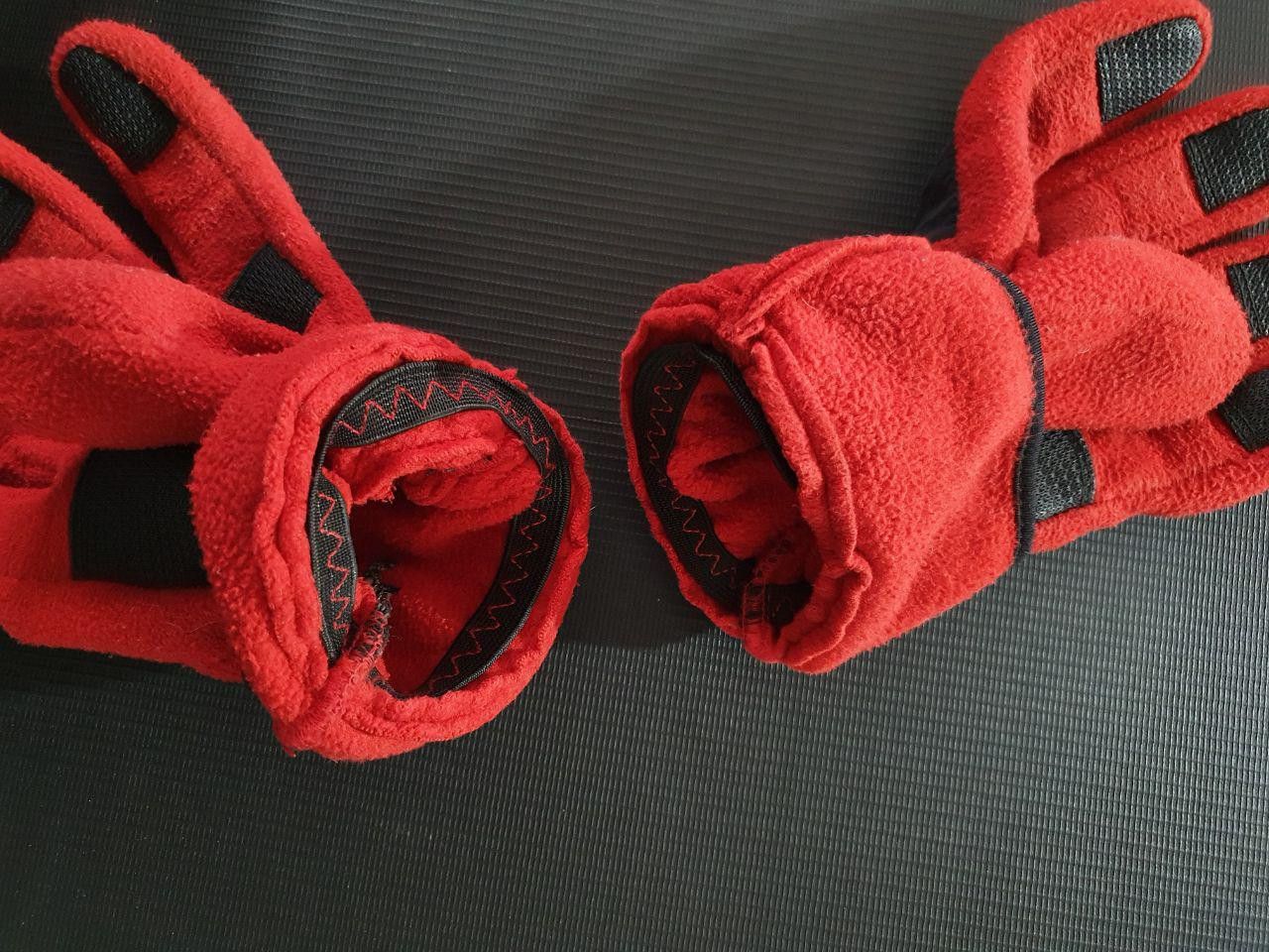 The North Face × Vintage TNF Red Fleece Embroidered Logo Gloves Size ONE SIZE - 4 Thumbnail