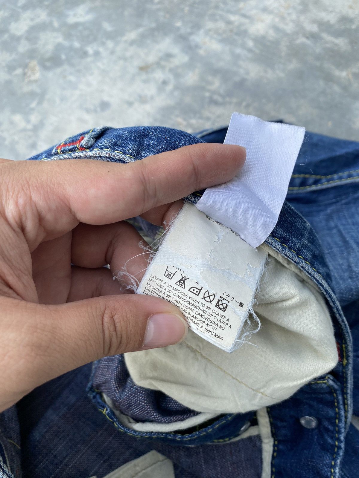 AC/DC 🔥Express Shipping🔥 Dsquared 2 x ACDC Selvedge Jeans Size 30" / US 8 / IT 44 - 6 Thumbnail