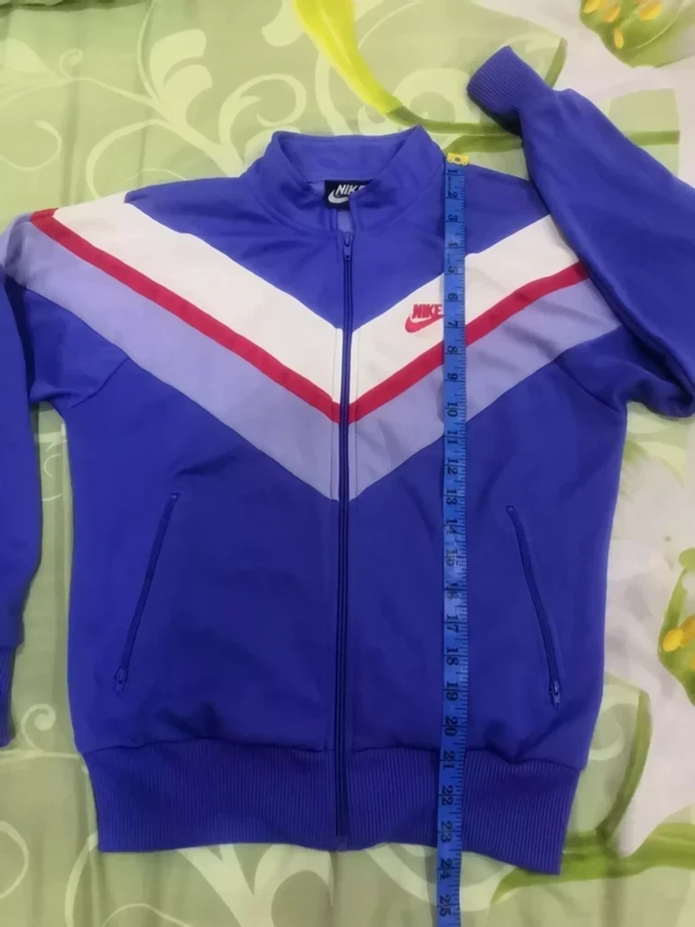 Nike Vintage Nike Sweater Blue Label Streetwear Rare Nice Design Size US M / EU 48-50 / 2 - 6 Thumbnail