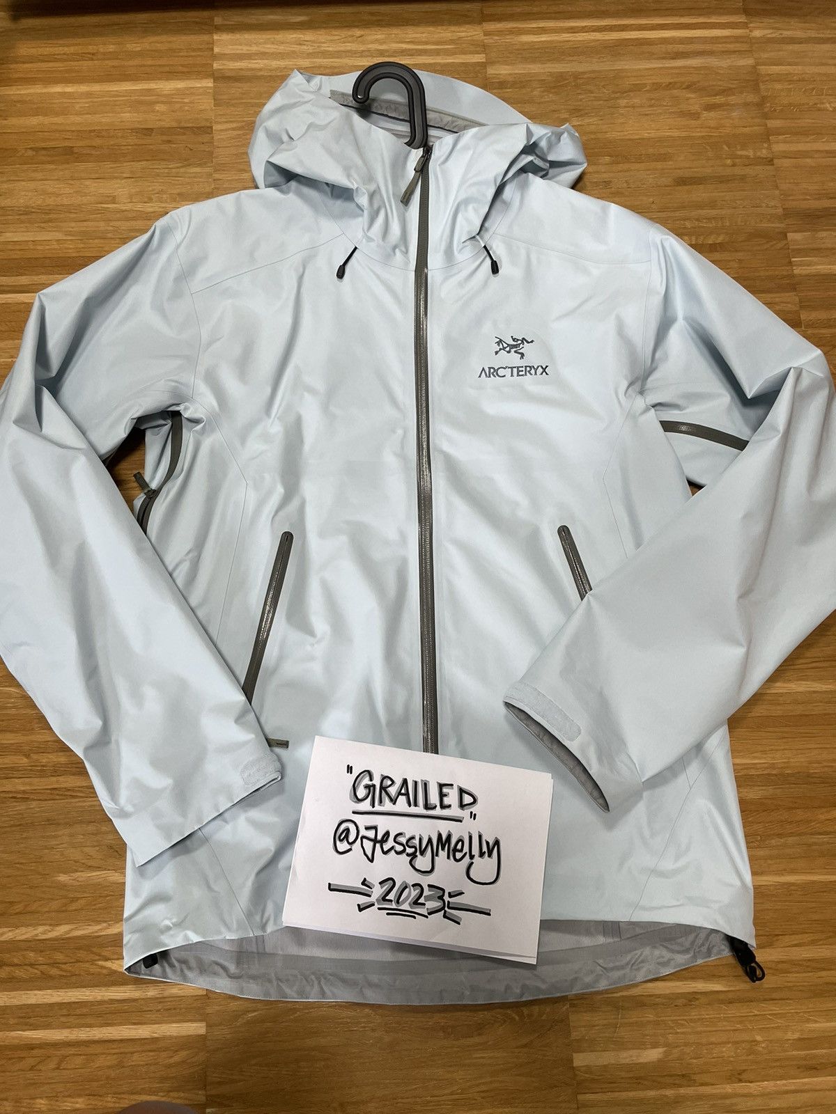 Arc'Teryx Arc'Teryx Beta LT Jacket / Ether | Grailed