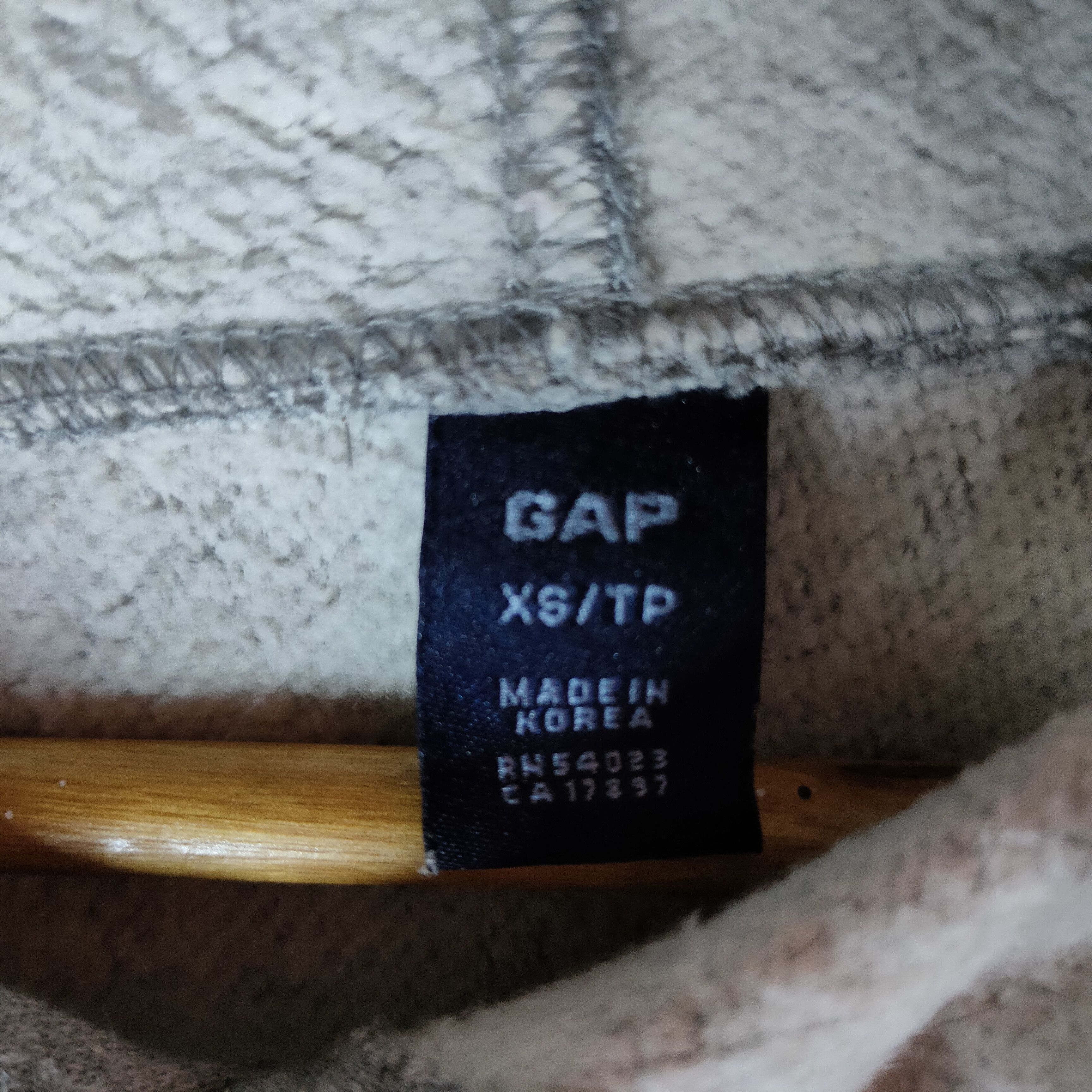 Gap GAP Embroidery Big Spell Out Big Size Hoodie Sweatshirt Size US L / EU 52-54 / 3 - 5 Thumbnail