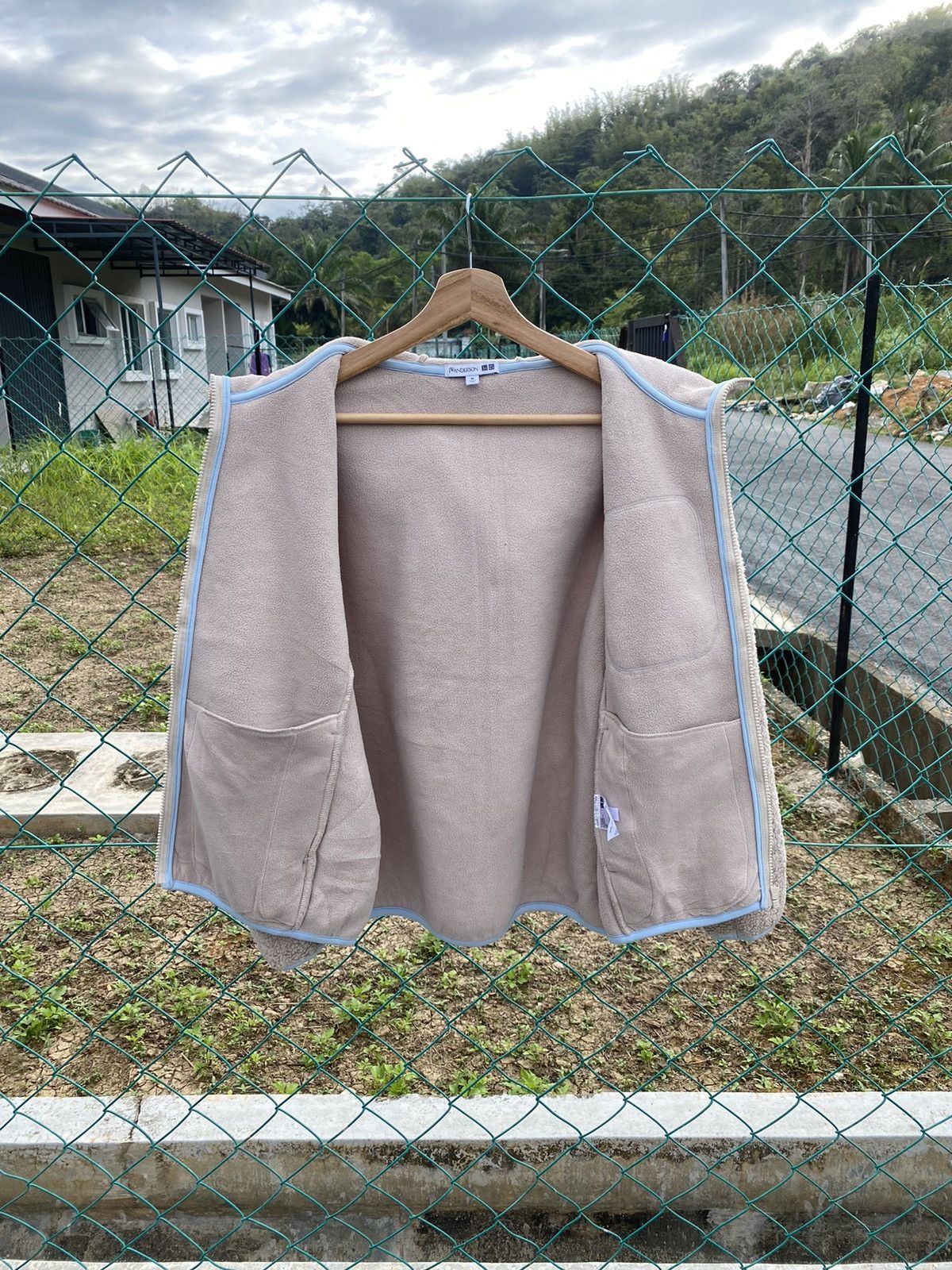 JW Anderson × Uniqlo Uniqlo X J.w anderson Fleece Jacket Size US M / EU 48-50 / 2 - 3 Thumbnail