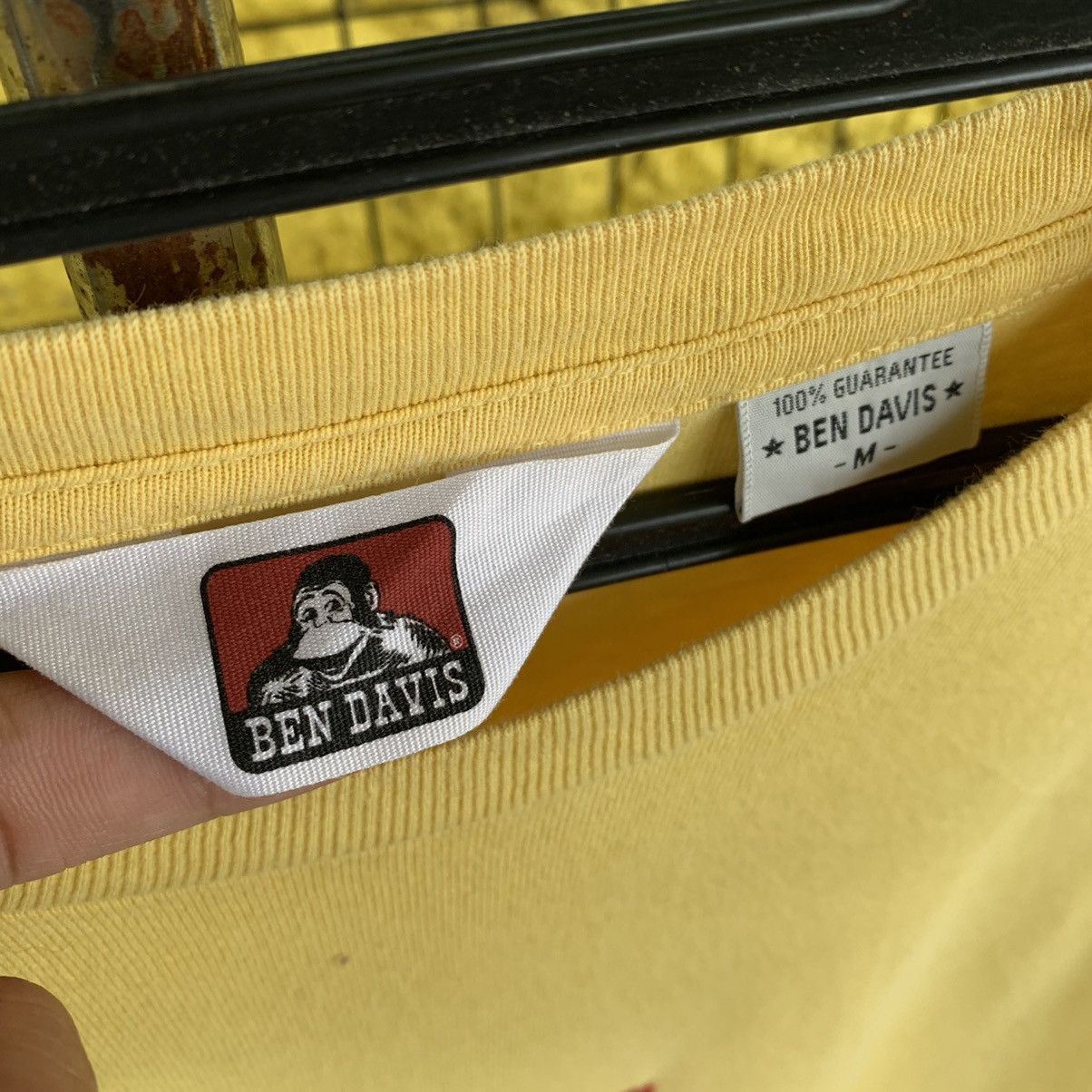 Ben Davis Ben Davis Ben’s box logo center yellow shirt tee Size US M / EU 48-50 / 2 - 4 Thumbnail