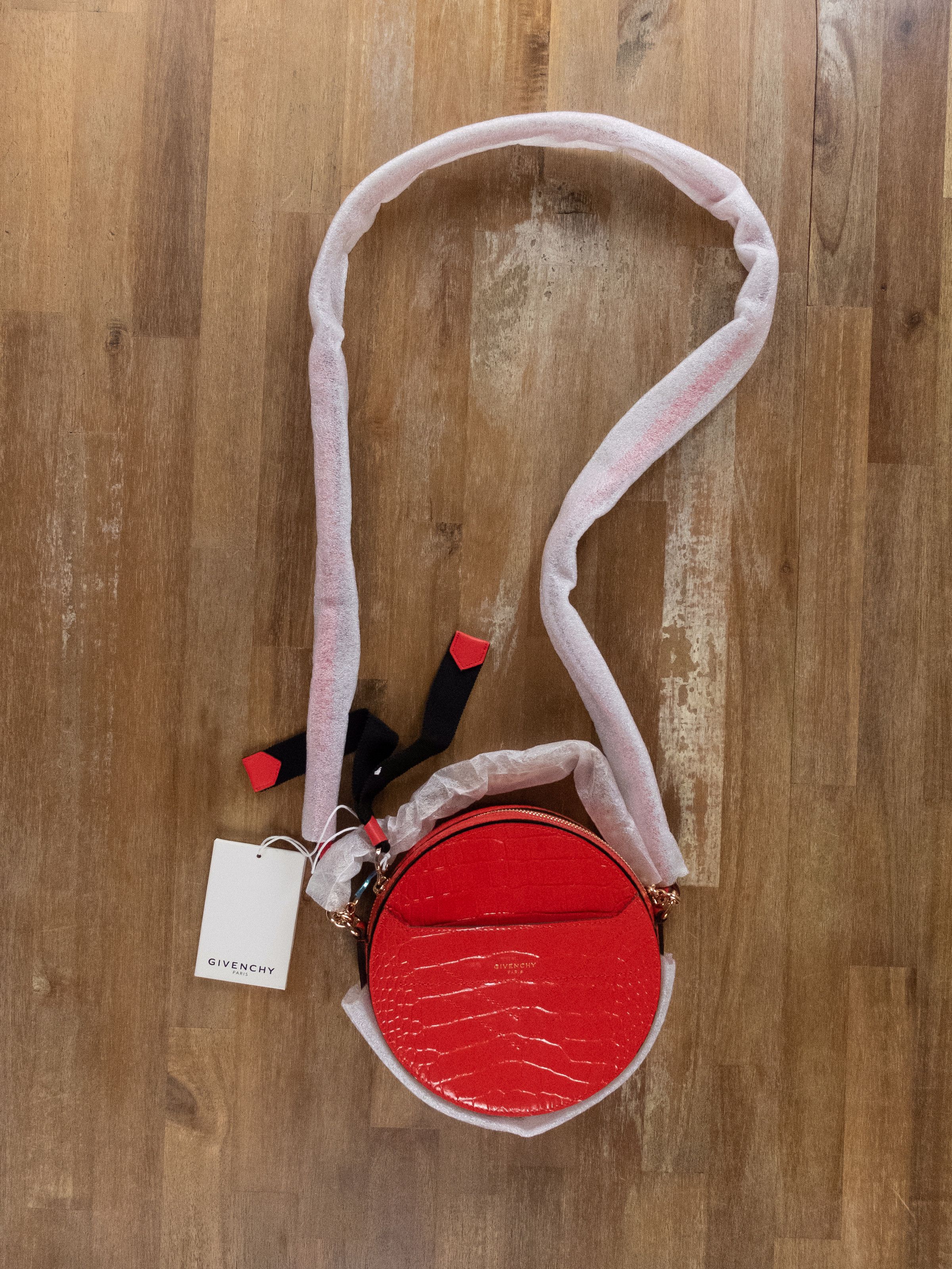 Givenchy GIVENCHY Eden round red croc embossed leather shoulder bag Size ONE SIZE - 5 Thumbnail