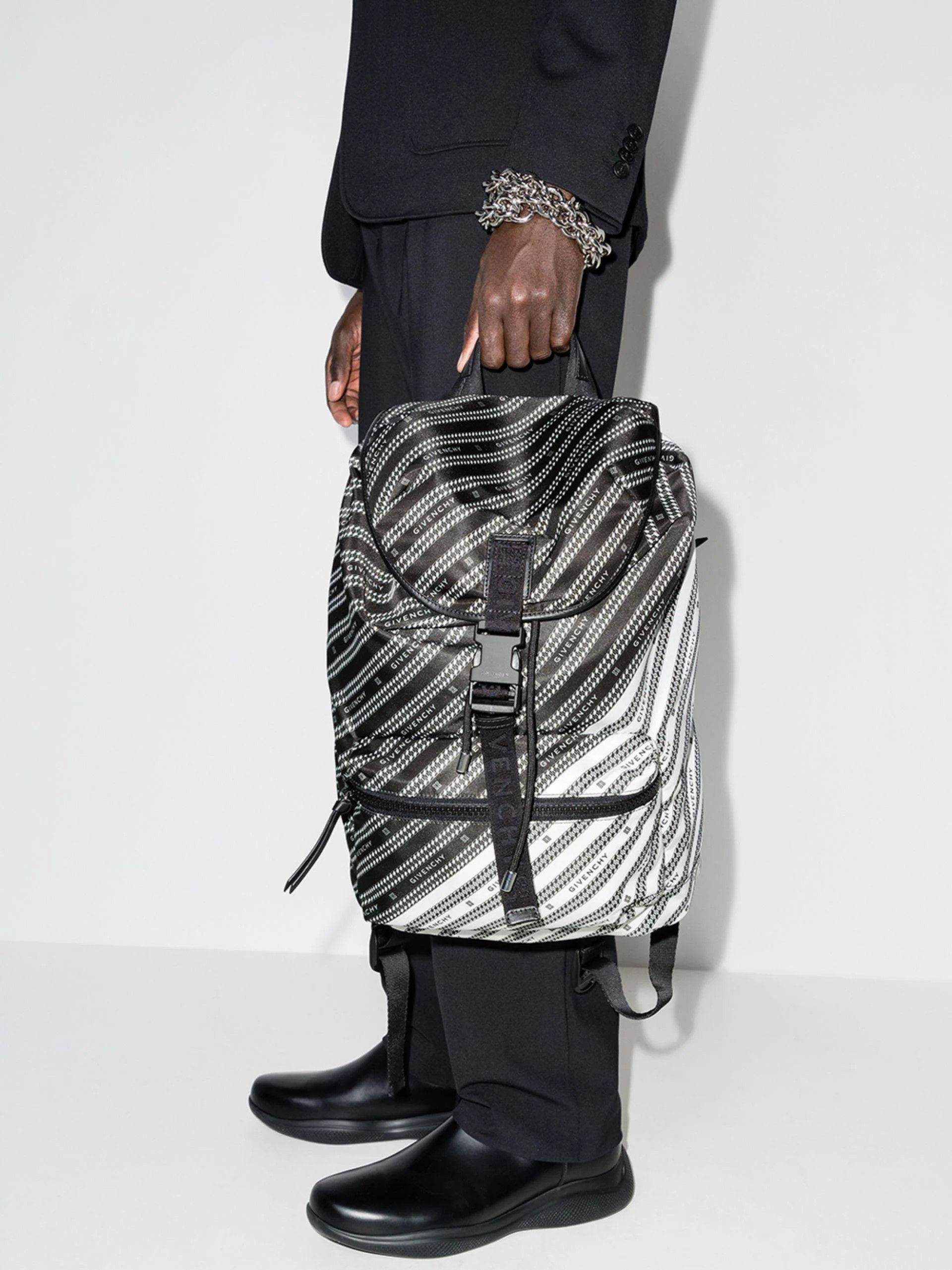 Givenchy GIVENCHY black & white Light 3 nylon stripe logo backpack Size ONE SIZE - 2 Thumbnail