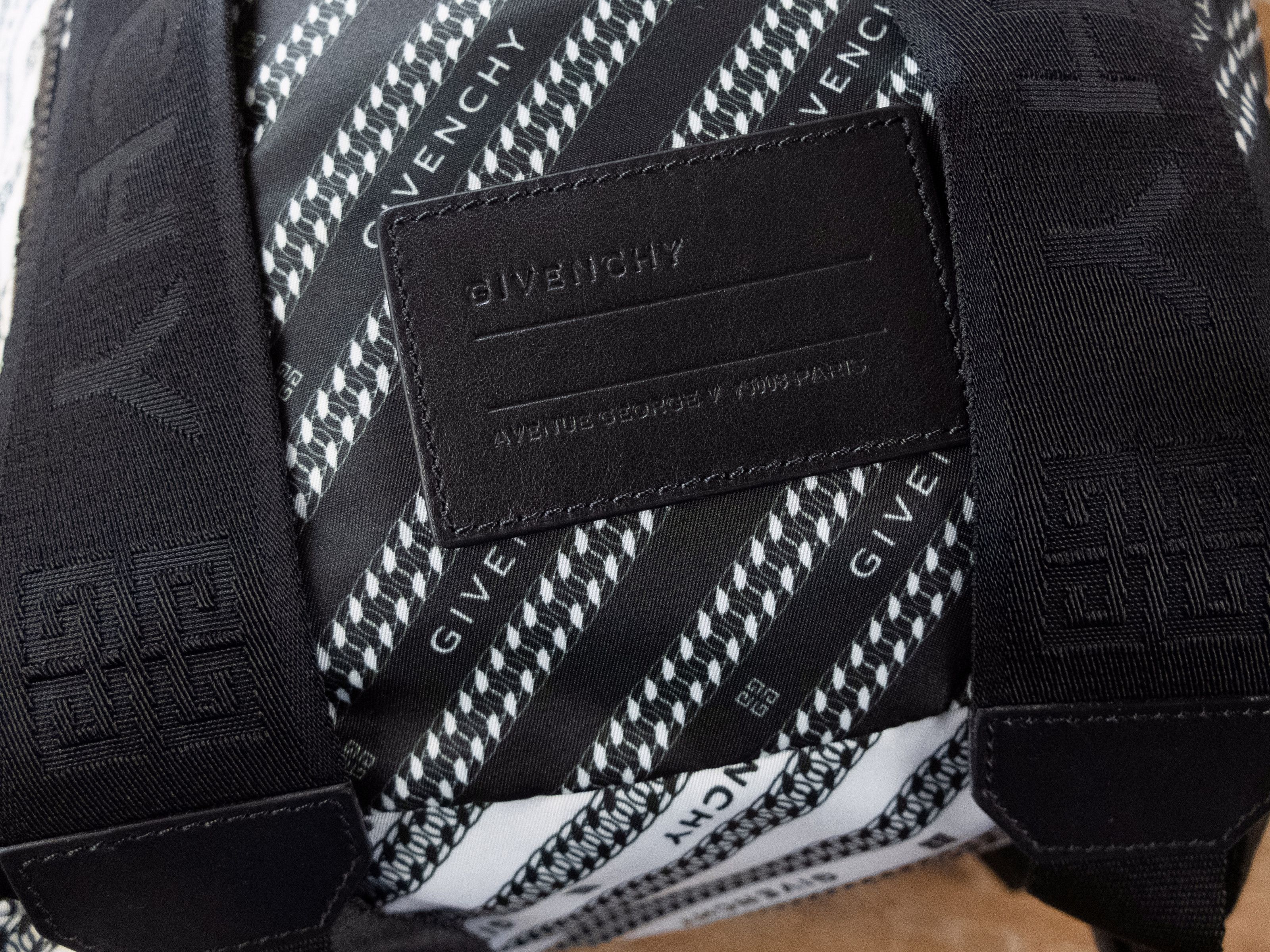 Givenchy GIVENCHY black & white Light 3 nylon stripe logo backpack Size ONE SIZE - 12 Thumbnail