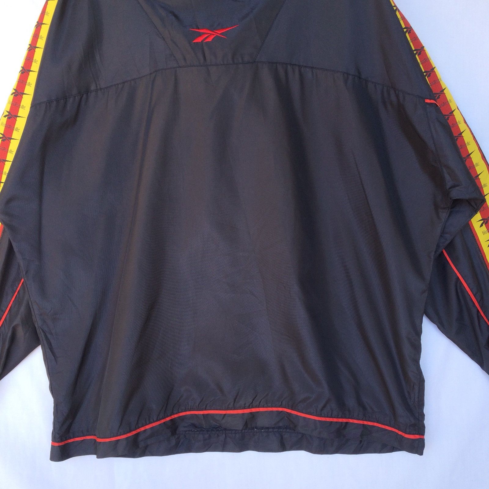 Reebok Reebok Side Tape Windbreaker Hoodie Size US XXL / EU 58 / 5 - 5 Thumbnail