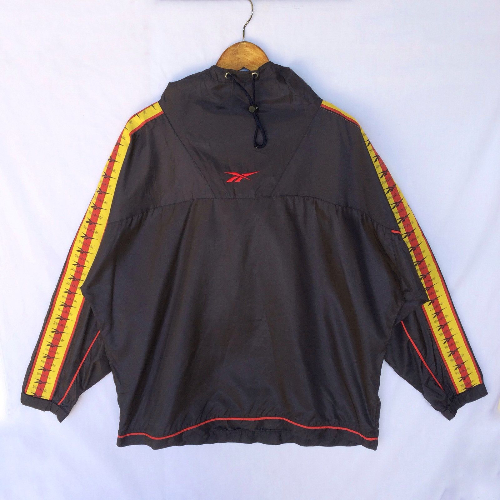 Reebok Reebok Side Tape Windbreaker Hoodie Size US XXL / EU 58 / 5 - 2 Thumbnail