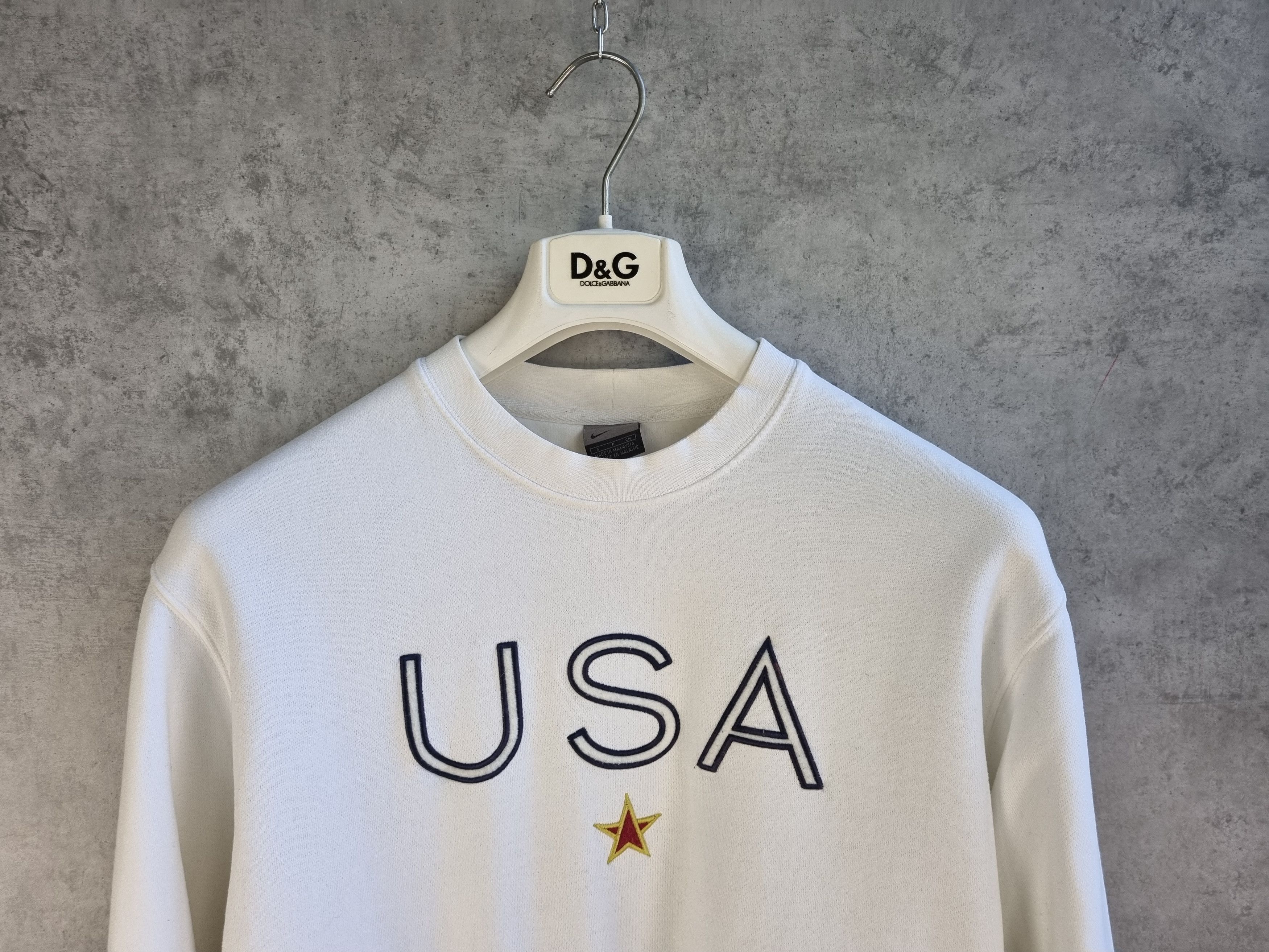 Nike × Vintage Rare Vintage USA Embroidered Logo NIKE Swoosh Sweatshirt Size US M / EU 48-50 / 2 - 4 Thumbnail
