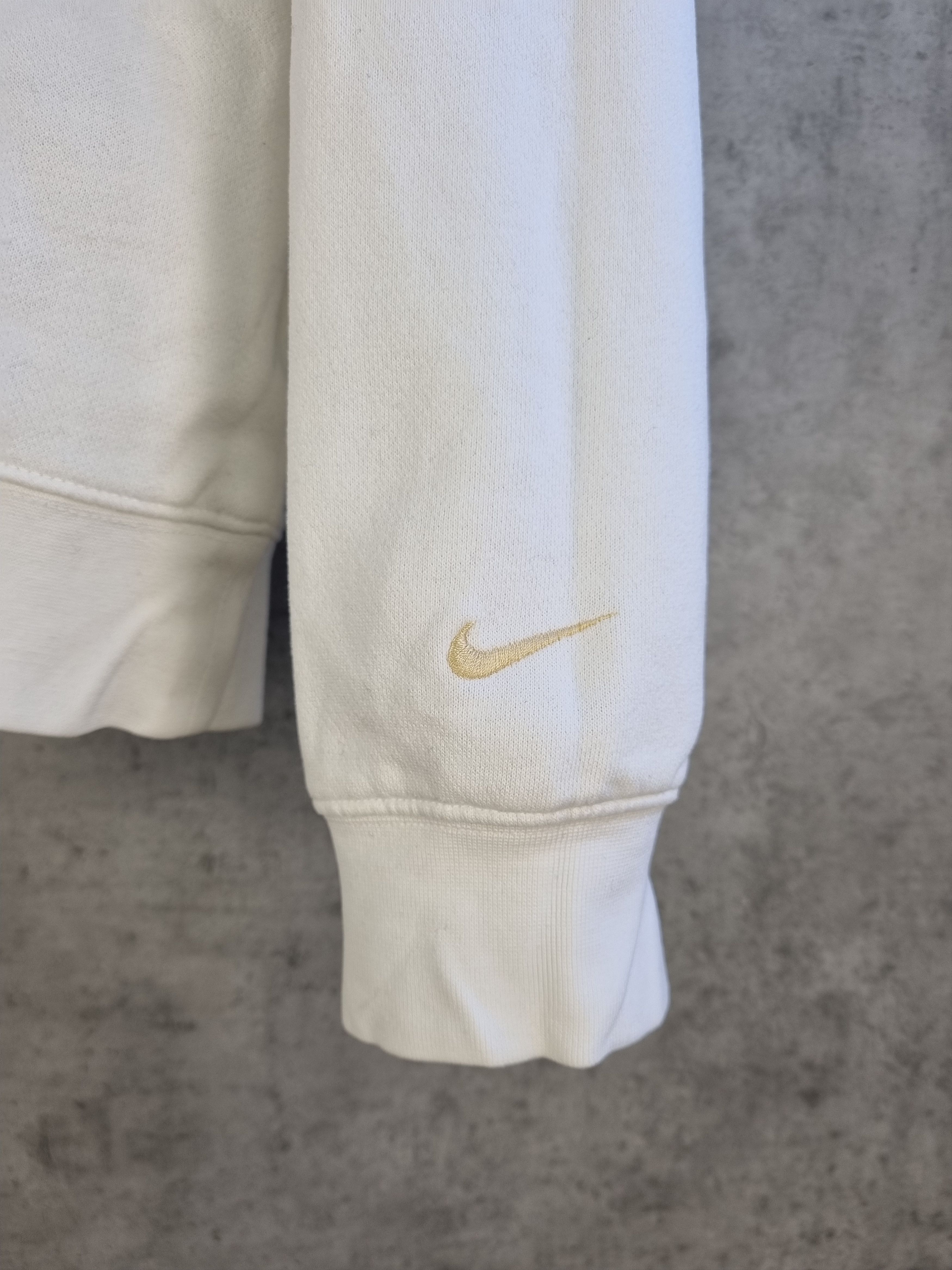 Nike × Vintage Rare Vintage USA Embroidered Logo NIKE Swoosh Sweatshirt Size US M / EU 48-50 / 2 - 3 Thumbnail