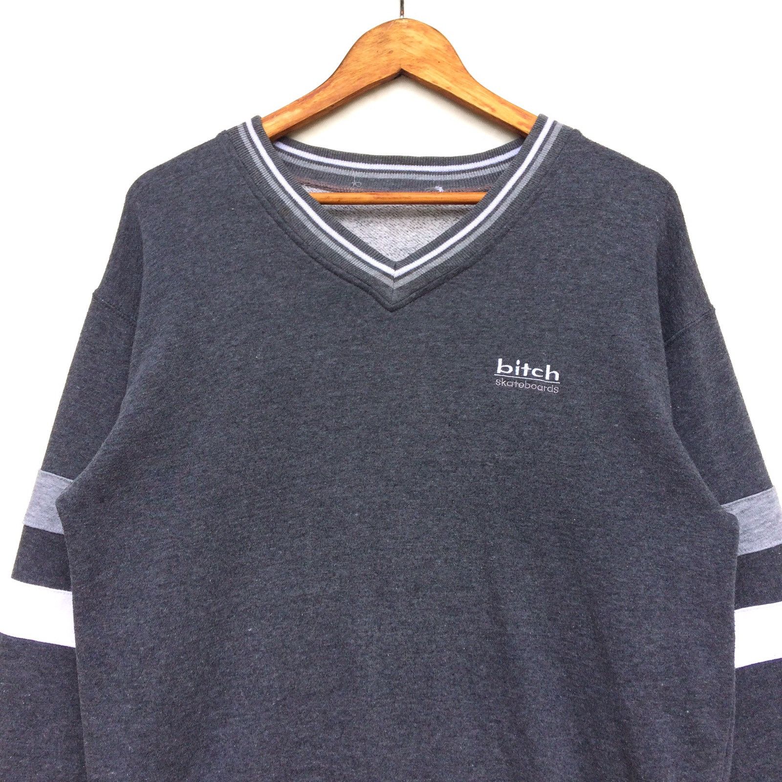 Girl Skateboards × Vintage Vintage Bitch Skateboard Sweatshirts Size US M / EU 48-50 / 2 - 2 Thumbnail