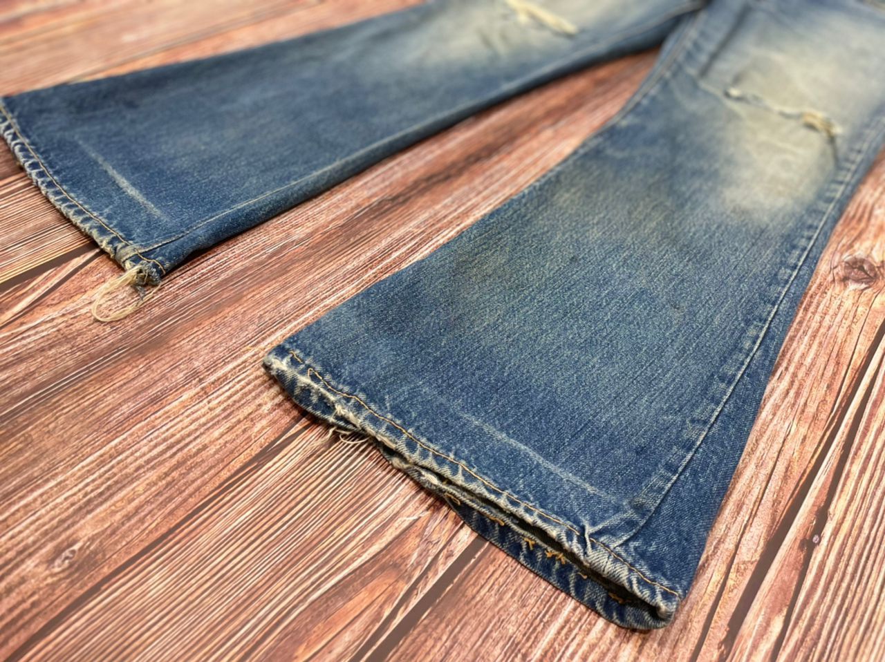 Levi's Levis 646 Bell Bottom B.E Flare Bootcut RIPPED 60's Jeans Size US 35 - 16 Thumbnail