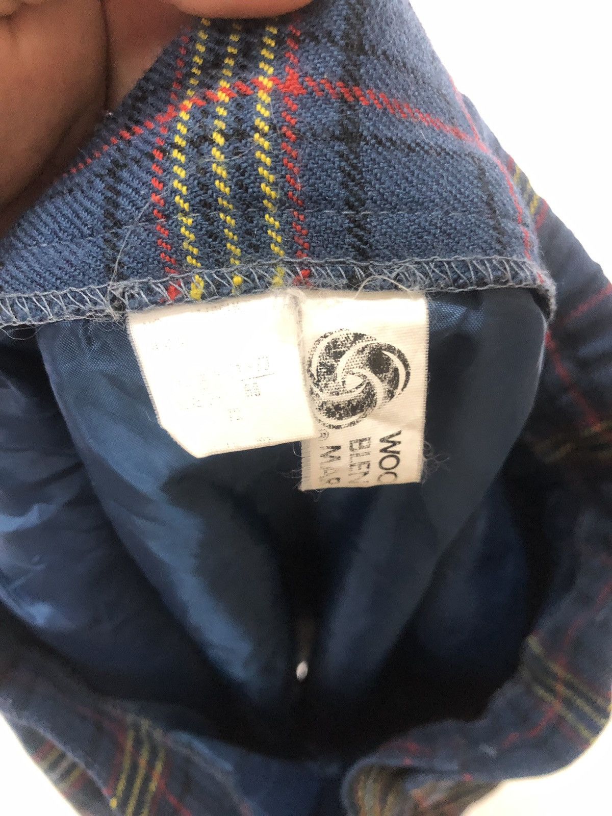 Japanese Brand Japanese Brand Blue Tartan Casual Pants Size US 30 / EU 46 - 4 Thumbnail