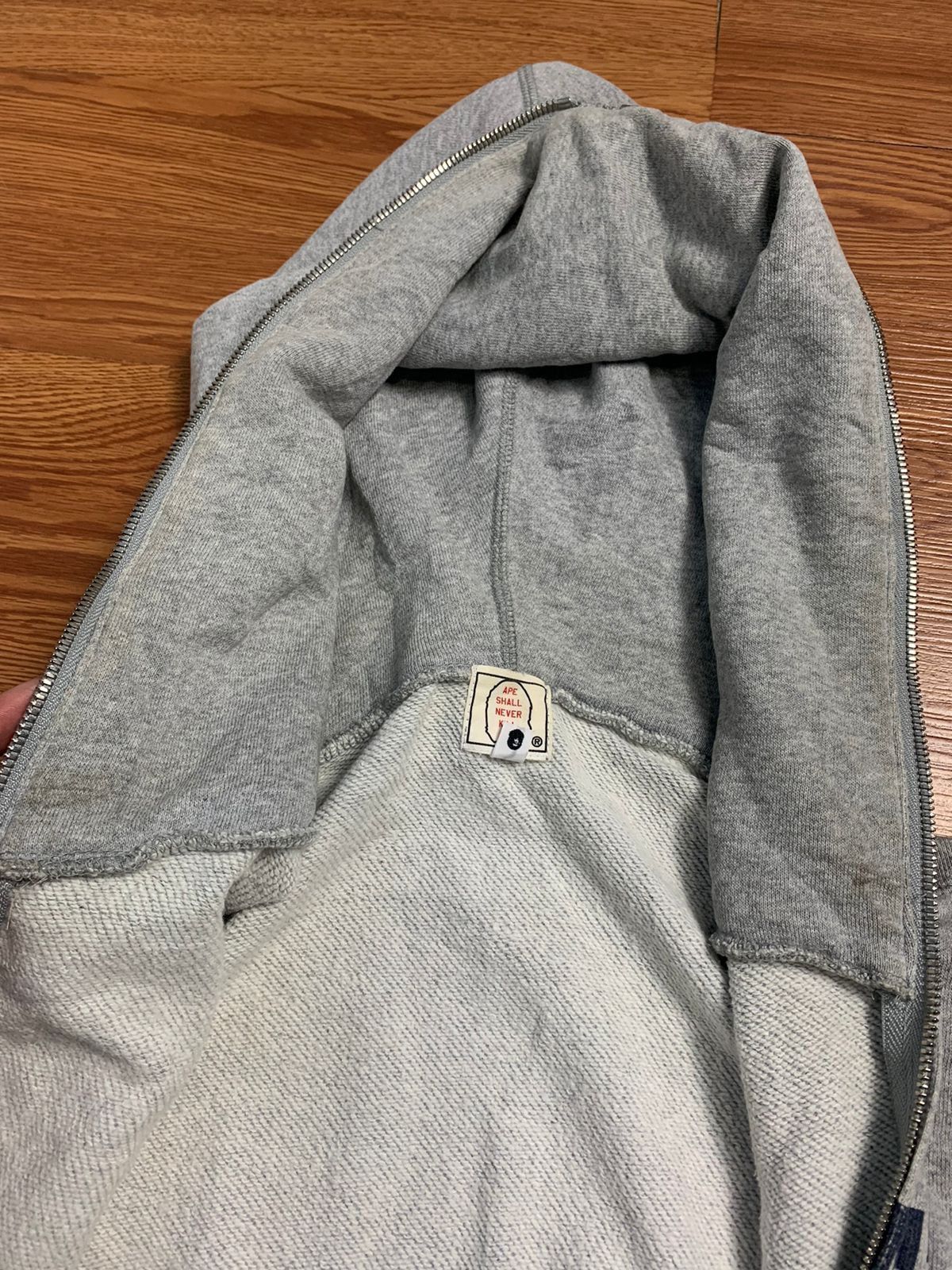 Bape Thrased OG 2000s Bape College Full Zip Hoodie Size US M / EU 48-50 / 2 - 24 Thumbnail
