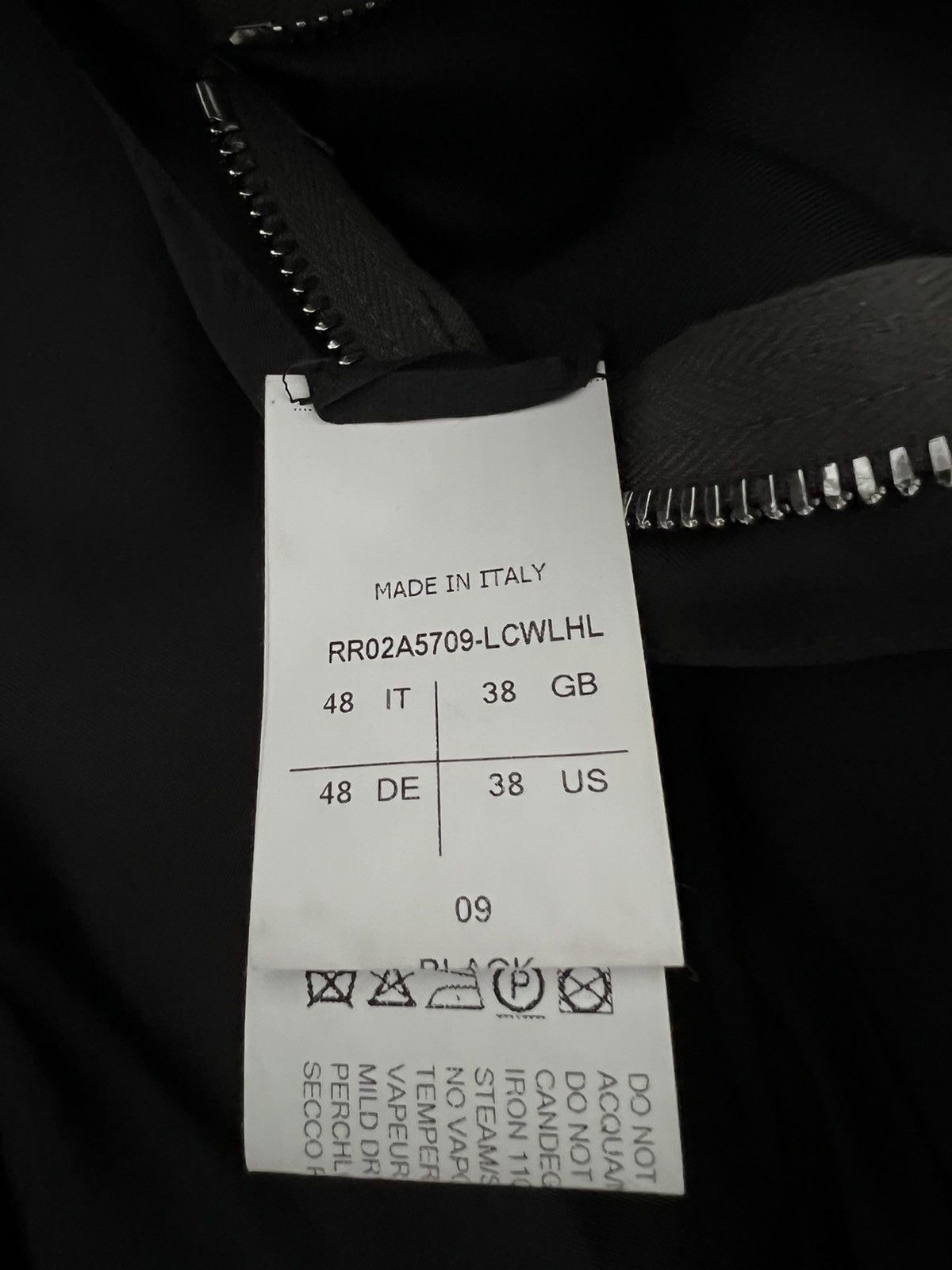 Rick Owens Girdered Cropped Bomber Jacket *final price drop* Size US M / EU 48-50 / 2 - 14 Thumbnail