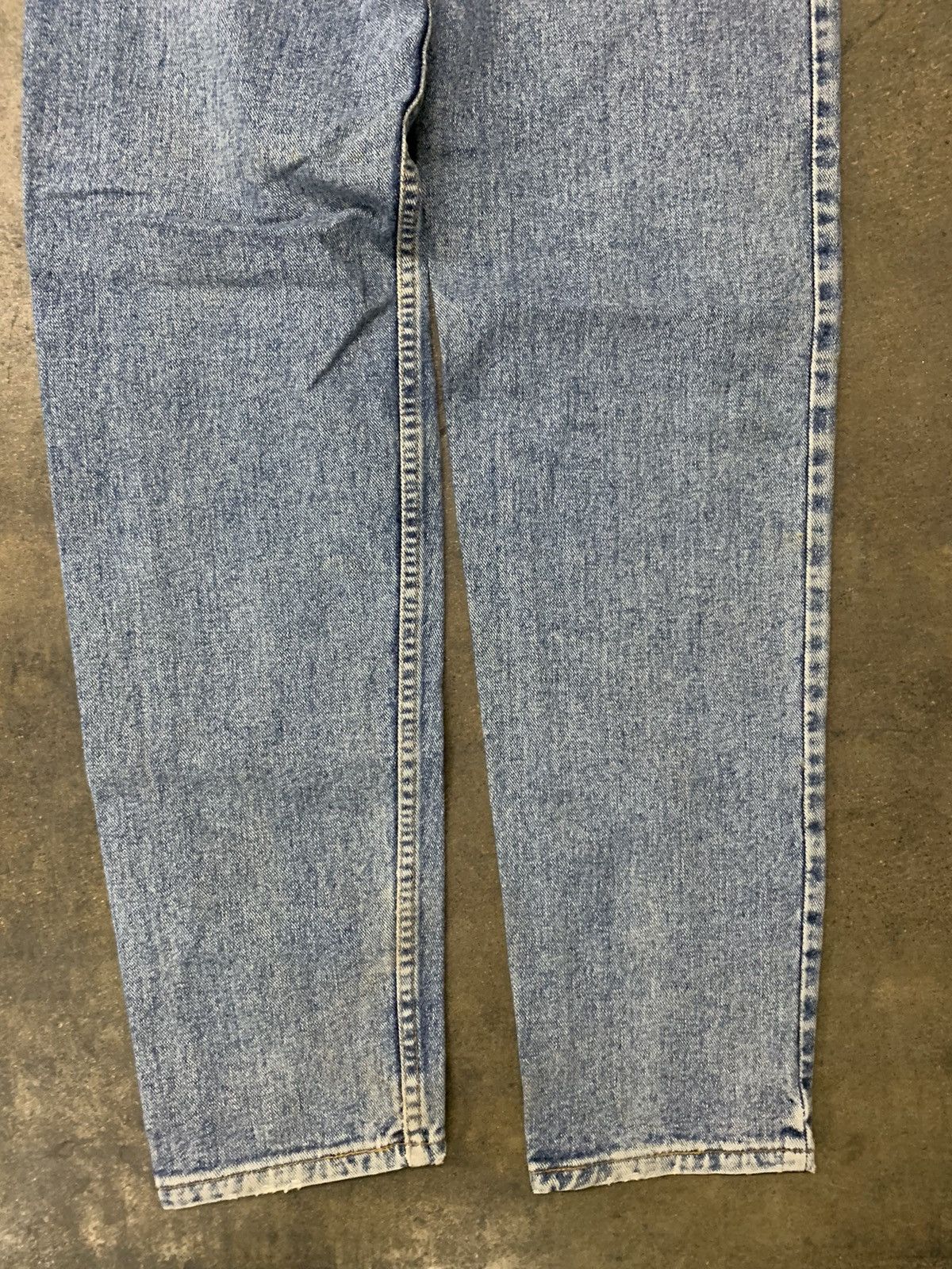 Levi's × Vintage Vintage Levi’s 550 32x35 Light Wash Jeans Size US 32 / EU 48 - 6 Thumbnail