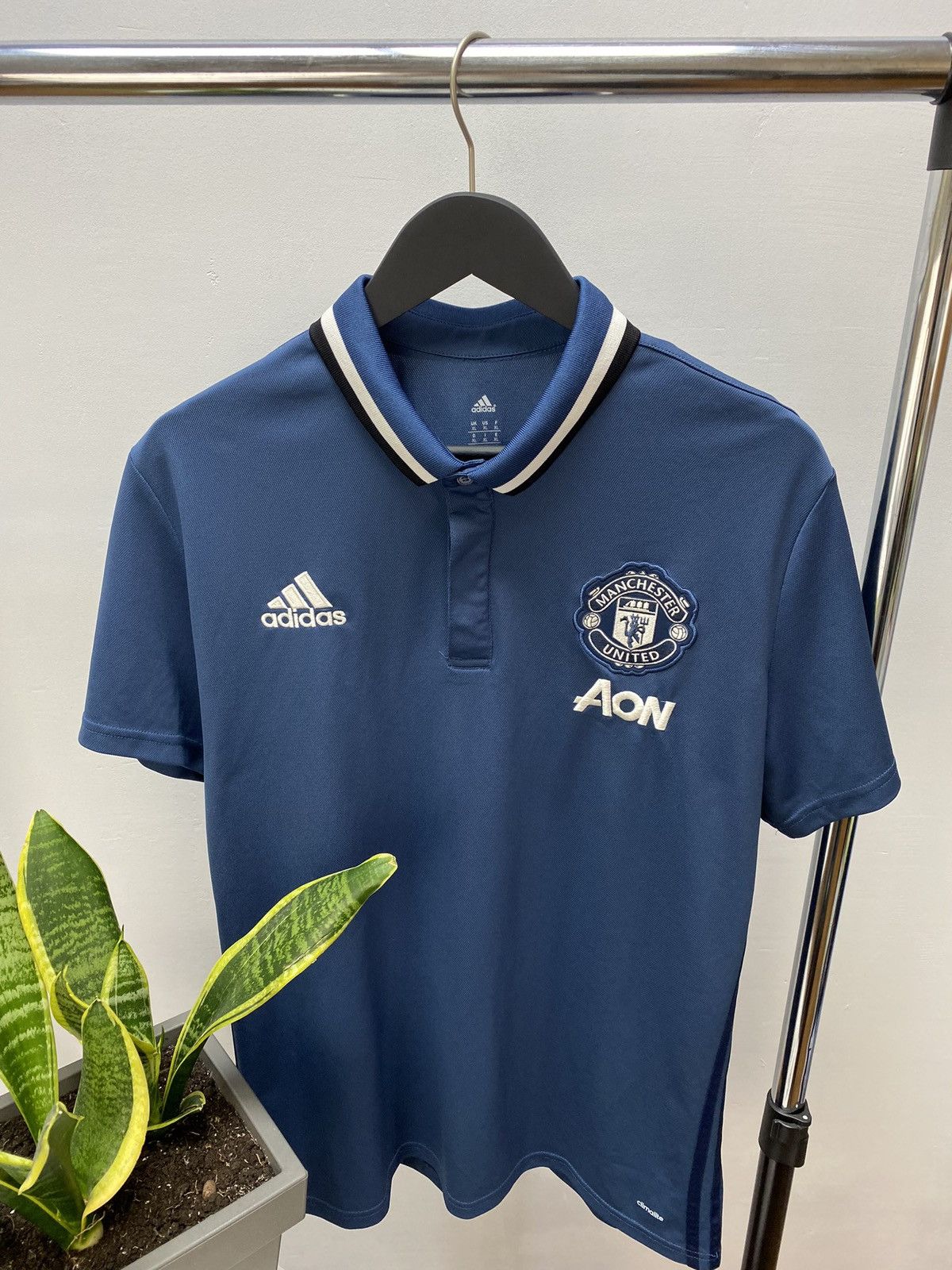 Adidas Adidas Manchester United 2016-17 Training Jersey Polo Shirt Size US XL / EU 56 / 4 - 5 Thumbnail