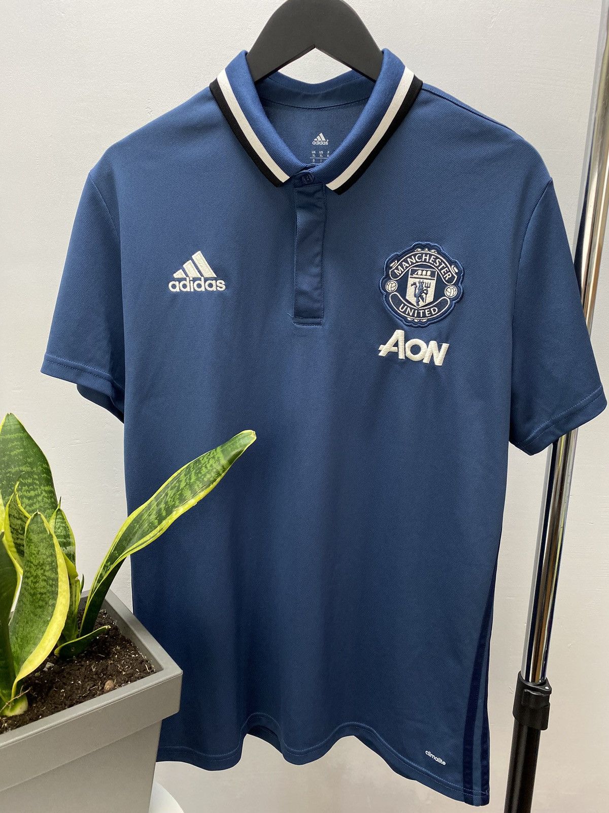 Adidas Adidas Manchester United 2016-17 Training Jersey Polo Shirt Size US XL / EU 56 / 4 - 6 Thumbnail