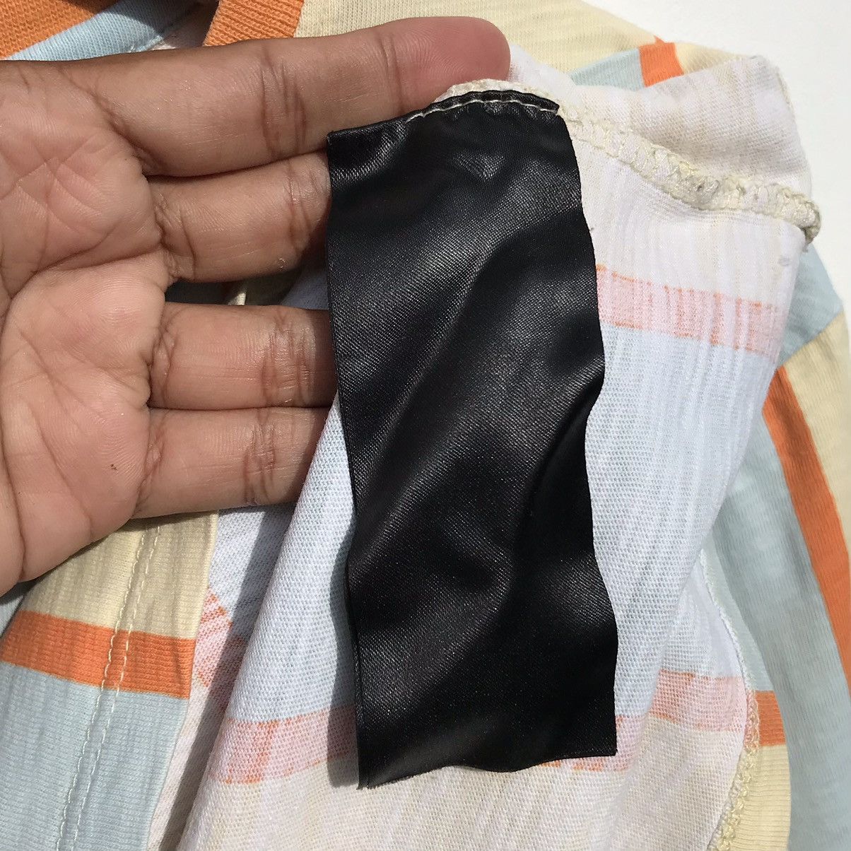 A$AP Rocky × Guess Gue$$ Asap Rocky Shirt Vintage Guess Sunfaded Size US XL / EU 56 / 4 - 17 Thumbnail