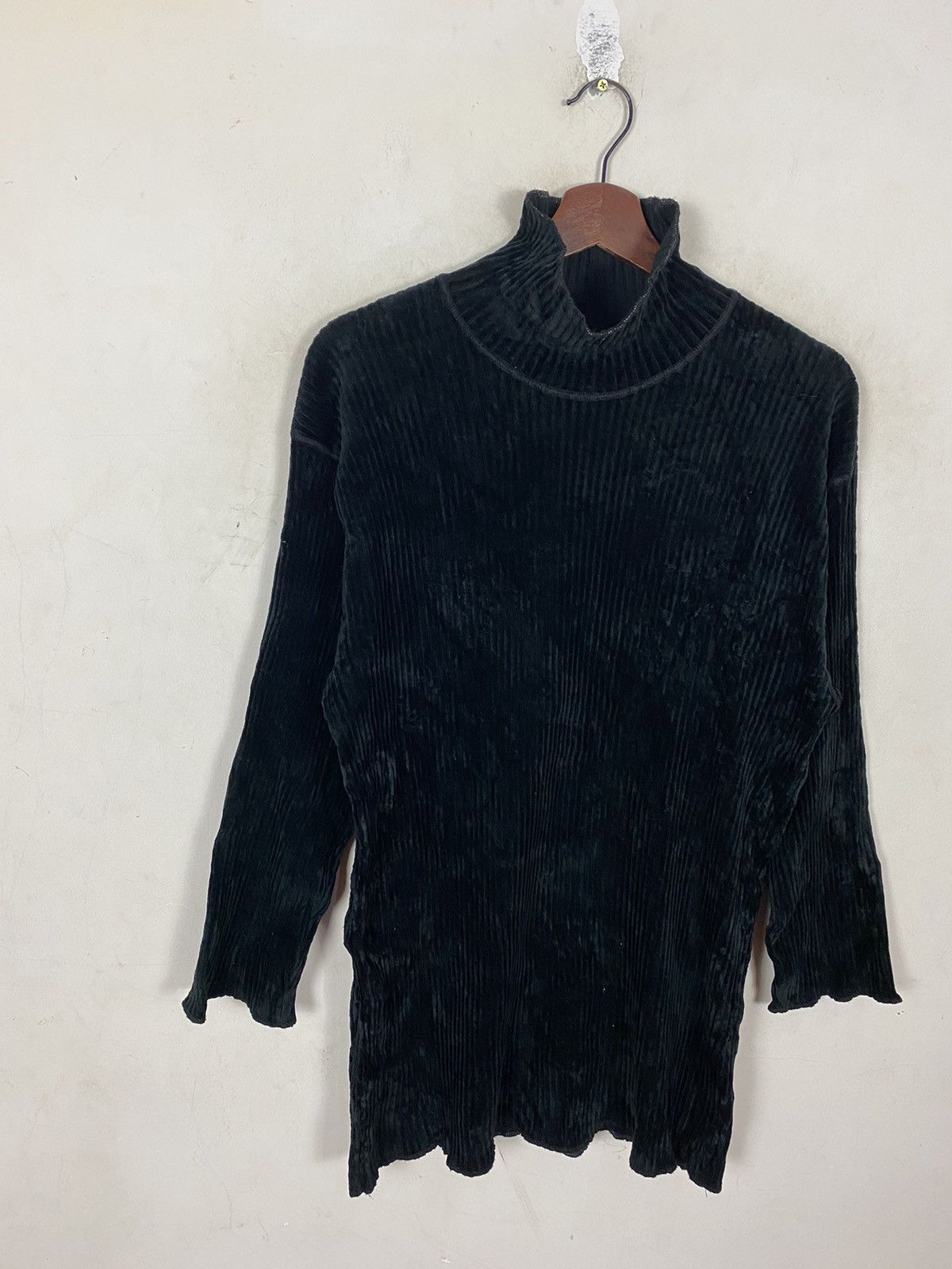 Designer × Jean Paul Gaultier Jean Paul Gaultier Femme Black Velour Turtleneck Top Size US M / EU 48-50 / 2 - 5 Thumbnail