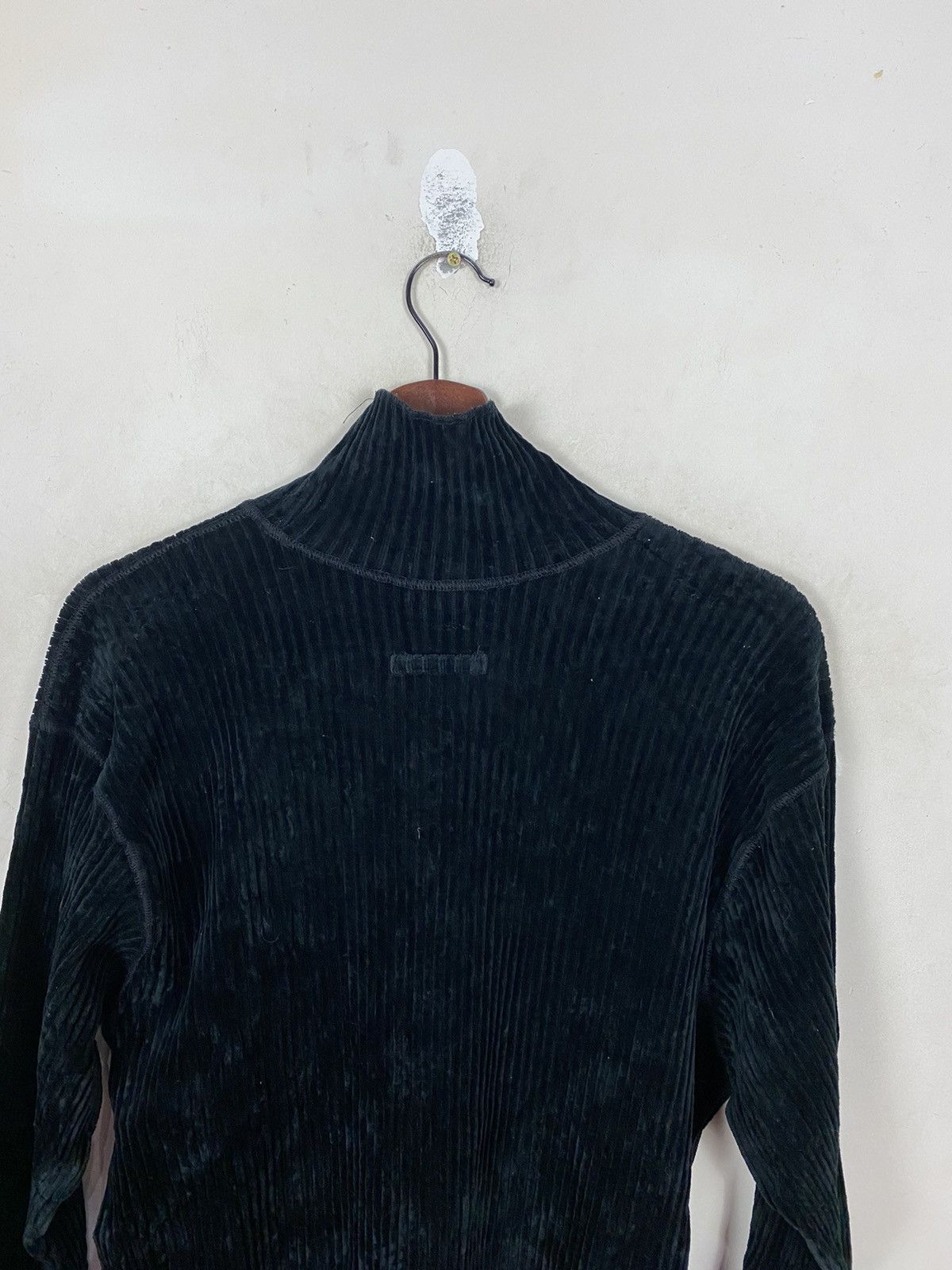 Designer × Jean Paul Gaultier Jean Paul Gaultier Femme Black Velour Turtleneck Top Size US M / EU 48-50 / 2 - 7 Thumbnail